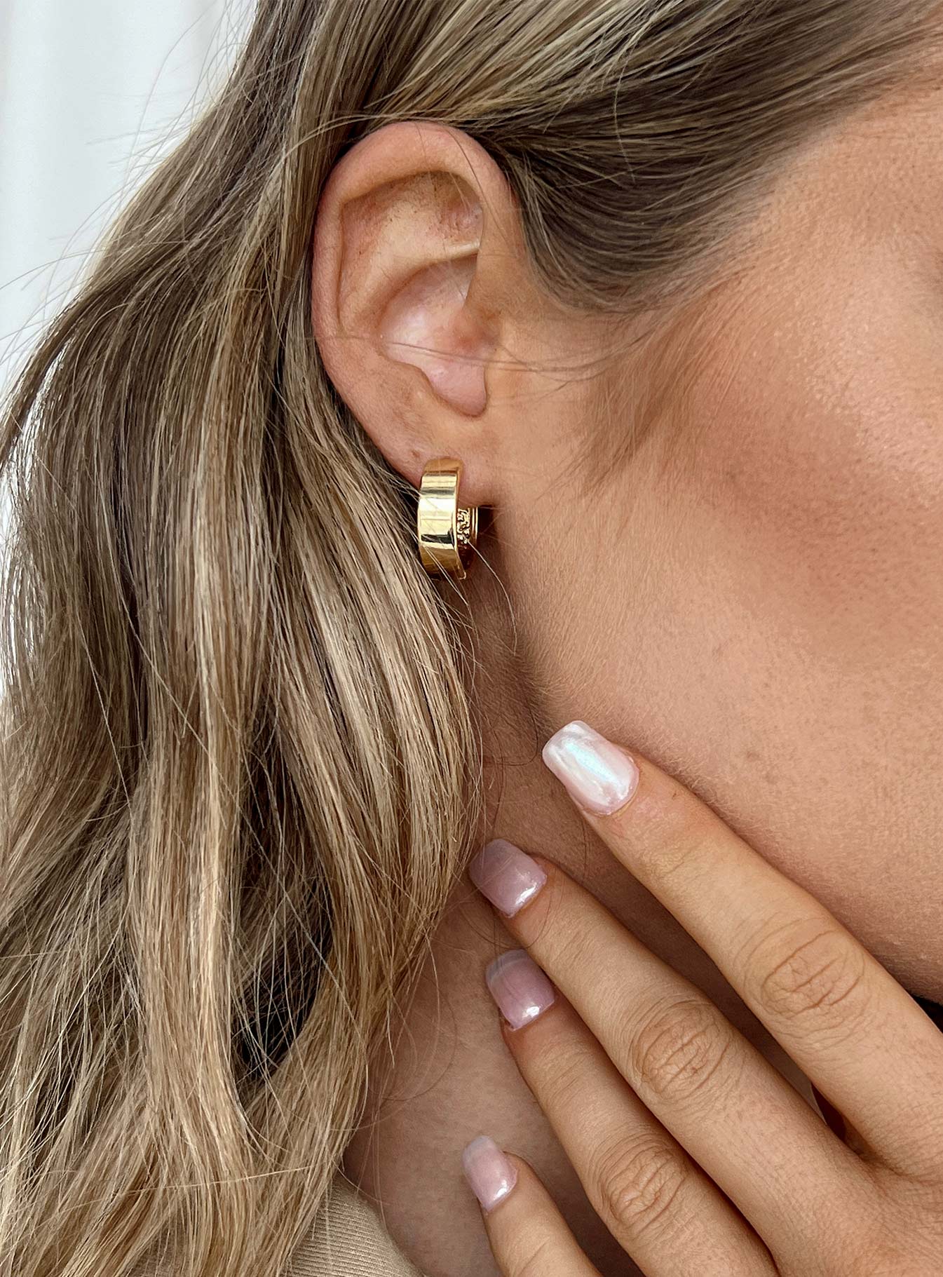 Archo Gold Plated Earrings for Women - 18K Gold Finish Hoop Earrings, Hypoallergenic Fashion Jewelry - Perfect for Parties, Weddings & Everyday Wear