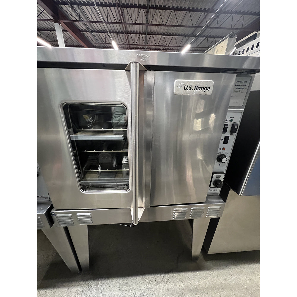 Garland SUMG 100 Single Deck Full Size Commercial Natural Gas Convection Oven - Perfect for Restaurants, Bakeries & Catering Businesses