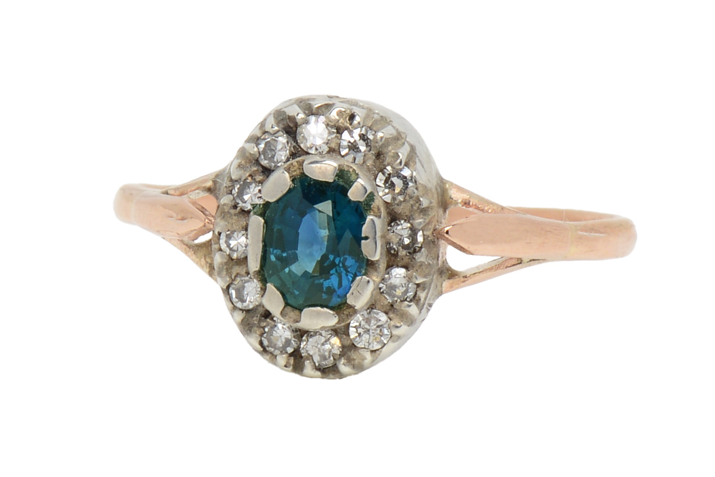 Sea & Sky Teal Sapphire Diamond Ring – Elegant Blue Gemstone Jewelry for Women | Perfect for Weddings, Anniversaries & Special Occasions