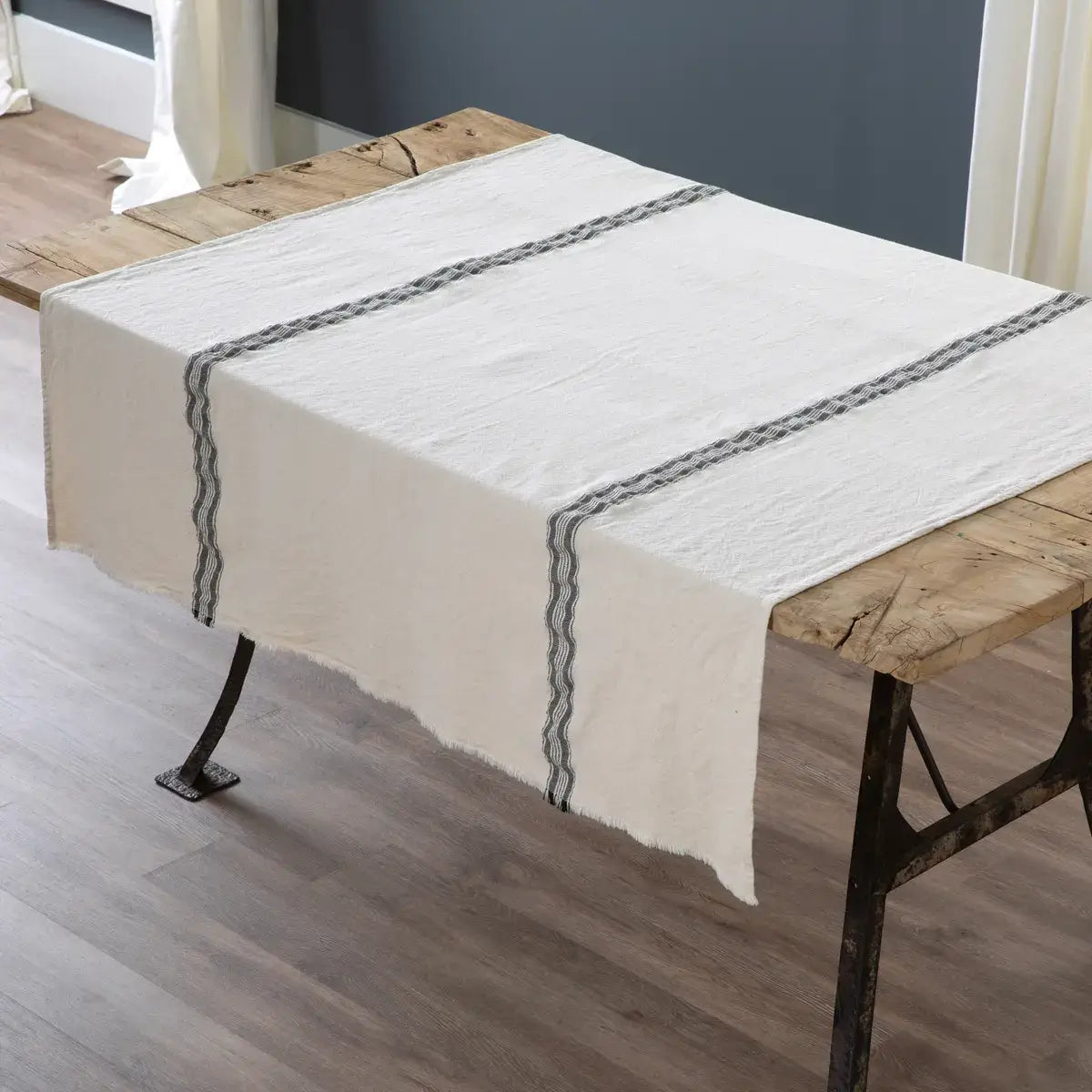 Premium Honeysuckle Striped Tablecloth - Waterproof & Wrinkle-Resistant Rectangular Table Cover for Dining Room, Kitchen, Party & Outdoor Picnic