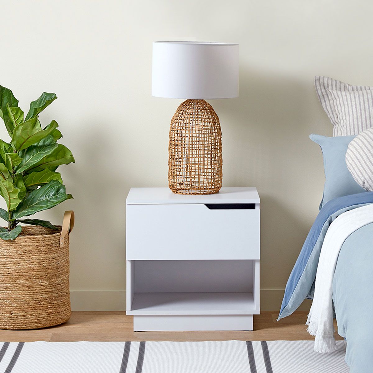 Modern White Zack Bedside Table - Nightstand with Storage for Bedroom, Living Room & Office - Compact & Stylish Furniture for Small Spaces