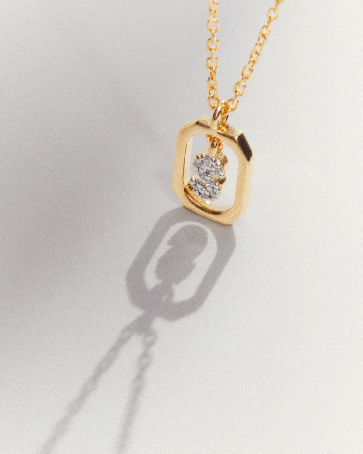 GRID TEC CREA Mini Letter S Necklace - Dainty Initial Necklace for Women, Sterling Silver Personalized Jewelry Gift for Her - Perfect for Everyday Wear, Birthdays & Anniversaries