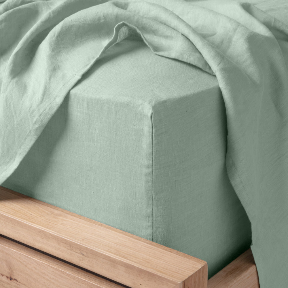 Premium 100% Linen King Fitted Sheet & Pillowcase Set - Breathable, Soft & Wrinkle-Resistant - Mint Green Luxury Bedding for Hot Sleepers & Allergy Sufferers - Perfect for Summer Nights & Guest Bedrooms