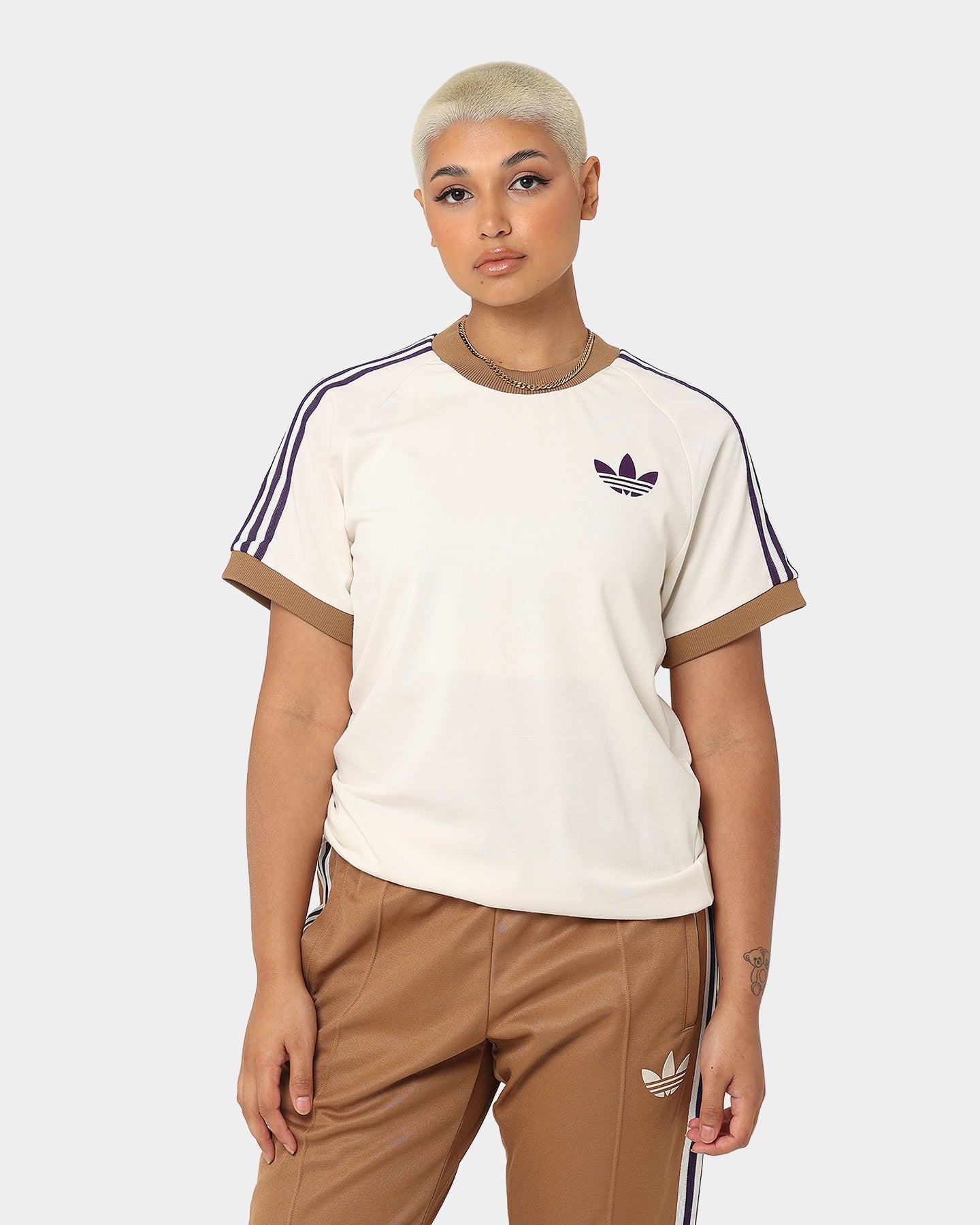 Adidas Adicolor Cali T-Shirt for Men - Cream White Casual Tee | Comfortable Cotton Shirt for Streetwear, Gym & Everyday Wear