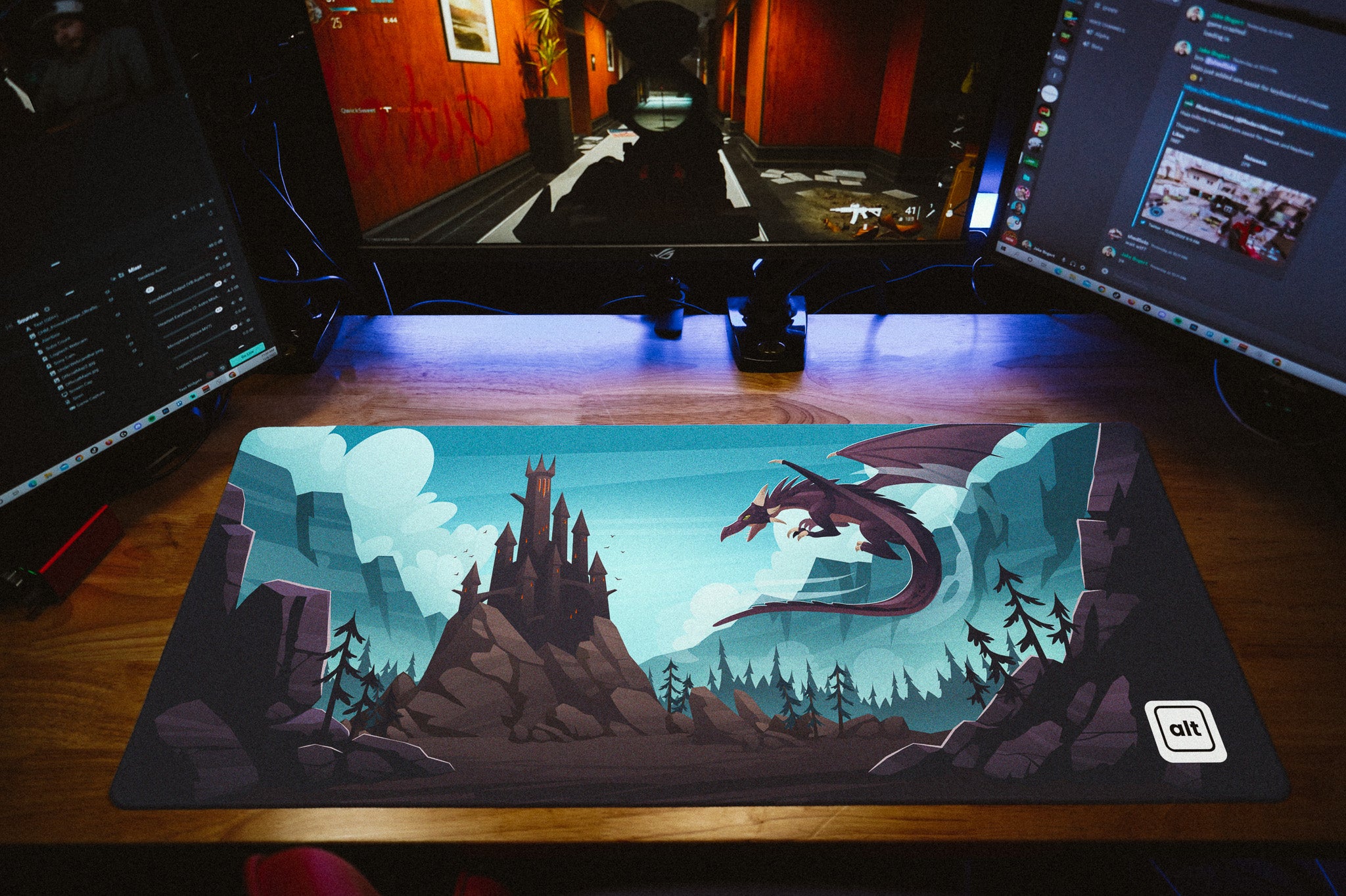 Dragon Invasion Gaming Mouse Pad - Non-Slip Rubber Base, Large Extended Mouse Mat for PC, Laptop, Office & Esports - Perfect for Gamers, Programmers & Graphic Designers