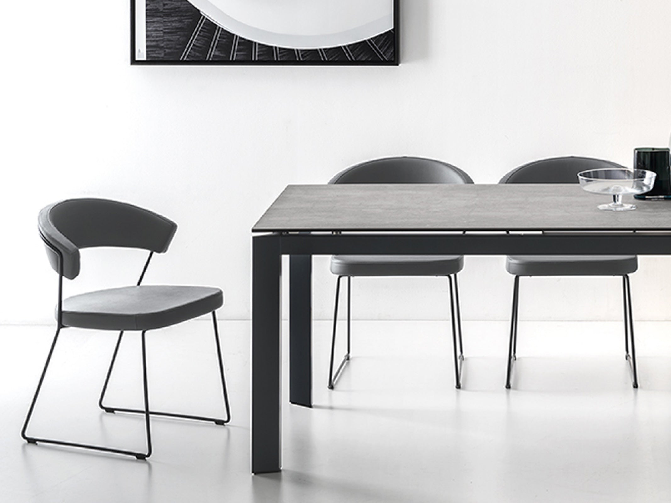 Baron Table - Modern Dining Table for Home & Office | Elegant Wooden Table for Kitchen, Dining Room, Living Room | Perfect for Family Gatherings, Dinner Parties & Workspace
