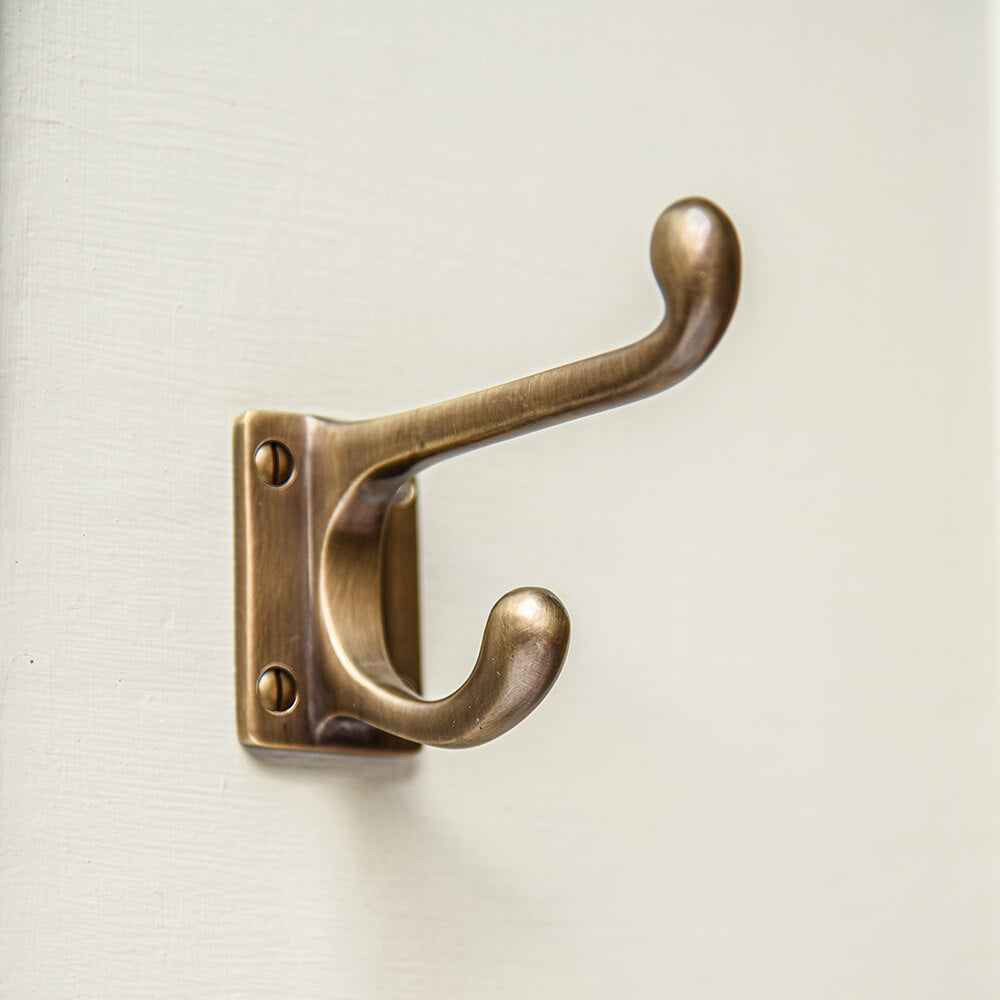Vintage Brass Double Coat Hook - Heavy Duty Wall Mounted Hooks for Hanging Coats, Hats, Bags & Robes - Perfect for Entryway, Bathroom & Bedroom Organization