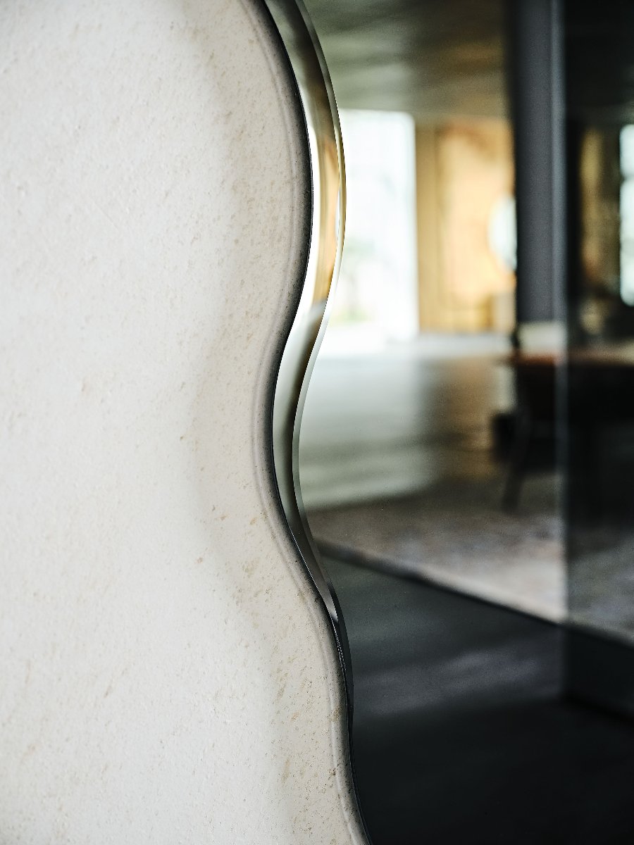 Stylish AFRICA Magnum Wall Mirror - Modern Full-Length Floor Mirror for Bedroom, Living Room & Entryway Decor