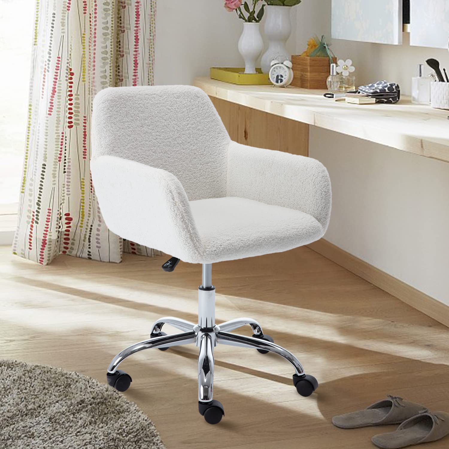 Yoluckea Modern Velvet Office Chair - Adjustable Swivel Vanity Chair for Women & Girls, Ergonomic Makeup Chair for Bedroom, Living Room & Dressing Room - Soft White Velvet Accent Chair for Home Office & Beauty Station