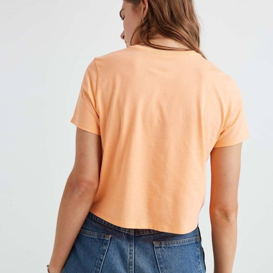 Stylish Boxy Crop Tee in Cantaloupe Color - Trendy Women's Short Sleeve T-Shirt for Casual Outfits, Summer Fashion & Streetwear