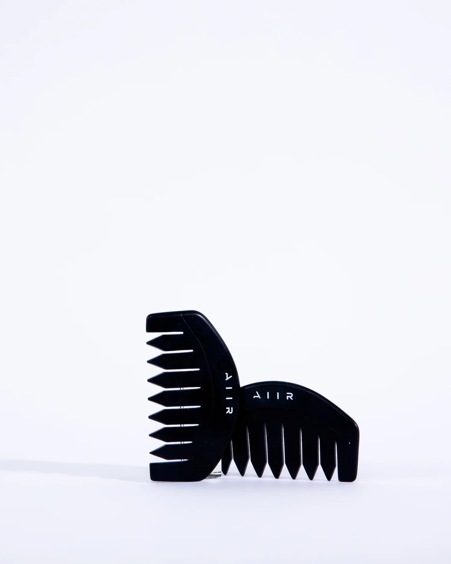 Black Jade AIIR Crystal Energy Comb for Hair Growth & Scalp Massage – Perfect for Daily Hair Care & Relaxation