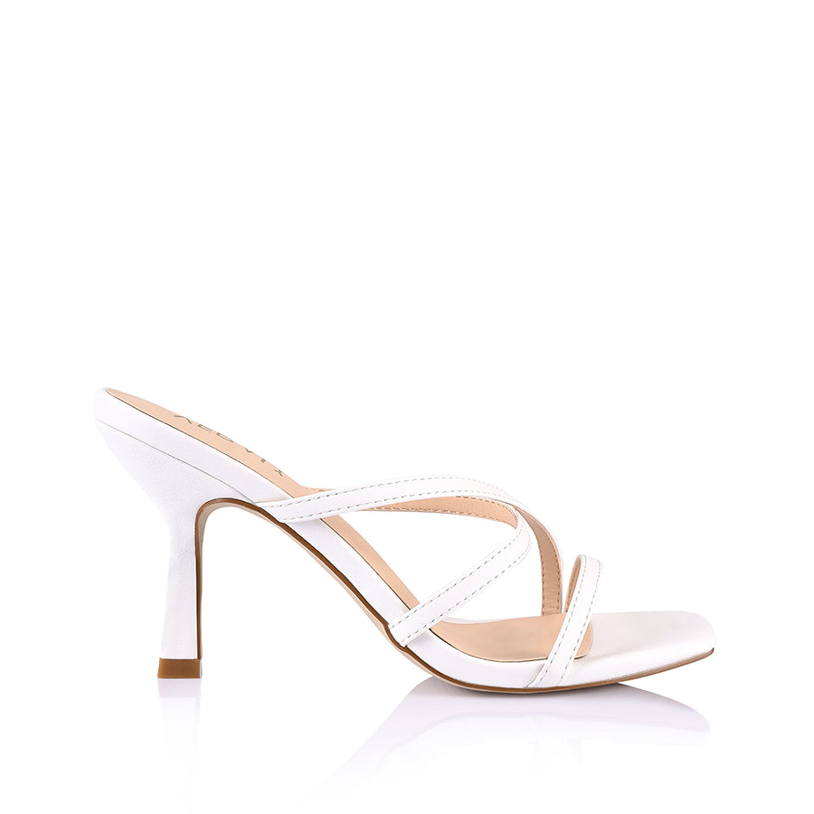White Smooth Peanut Strappy Mules - Comfortable Summer Slides for Women, Beach Walking & Casual Outfits