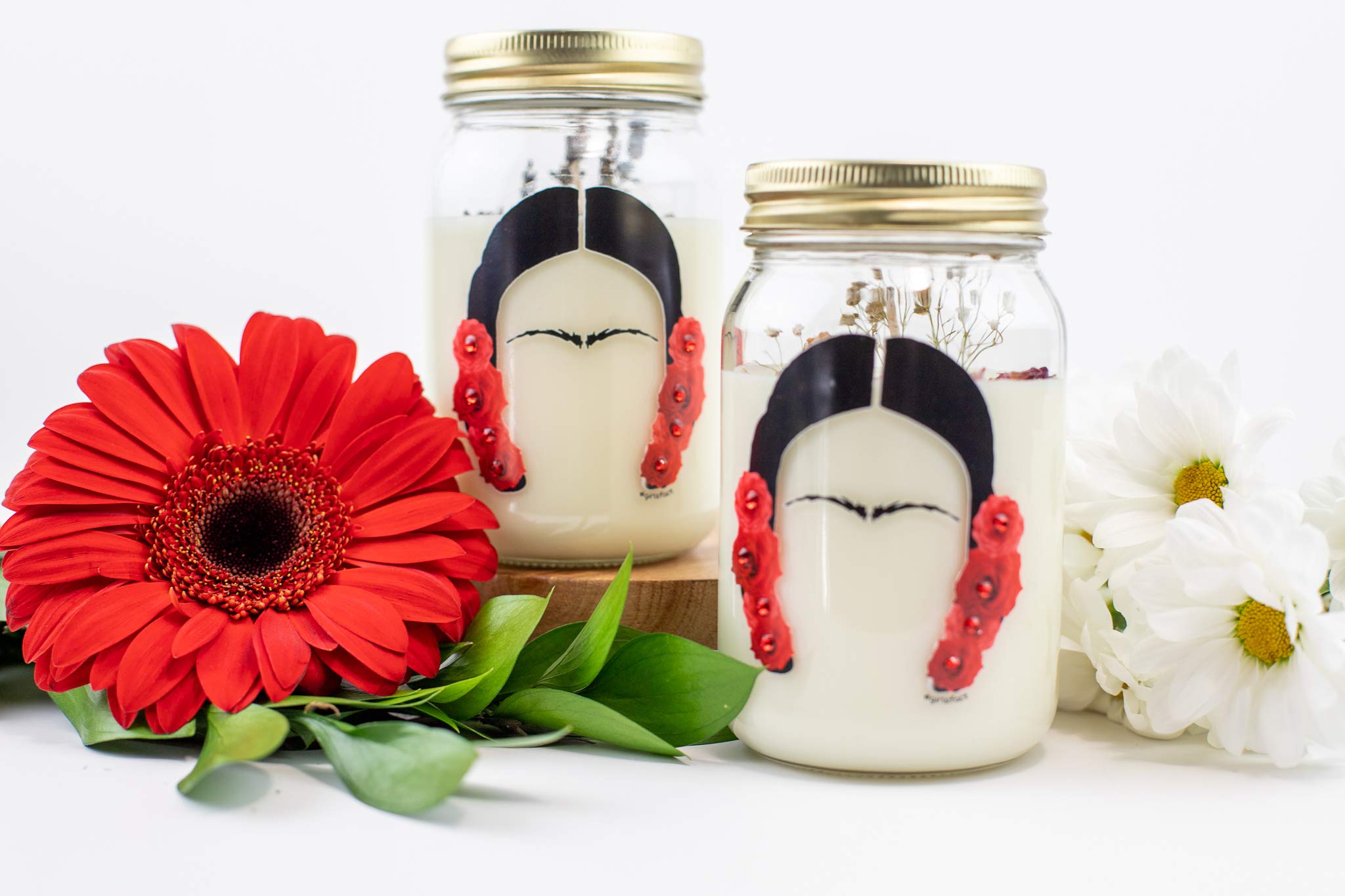 16oz Fresh Cut Roses Aromatherapy Soy Wax Jar Candle - Frida Kahlo Inspired Organic Feminist Candle with Dried Roses, Rose Scented Home Decor, Handmade Luxury Scented Candle, Romantic Gift, Frida Art, Perfect for Relaxation, Meditation, and Spa Nights