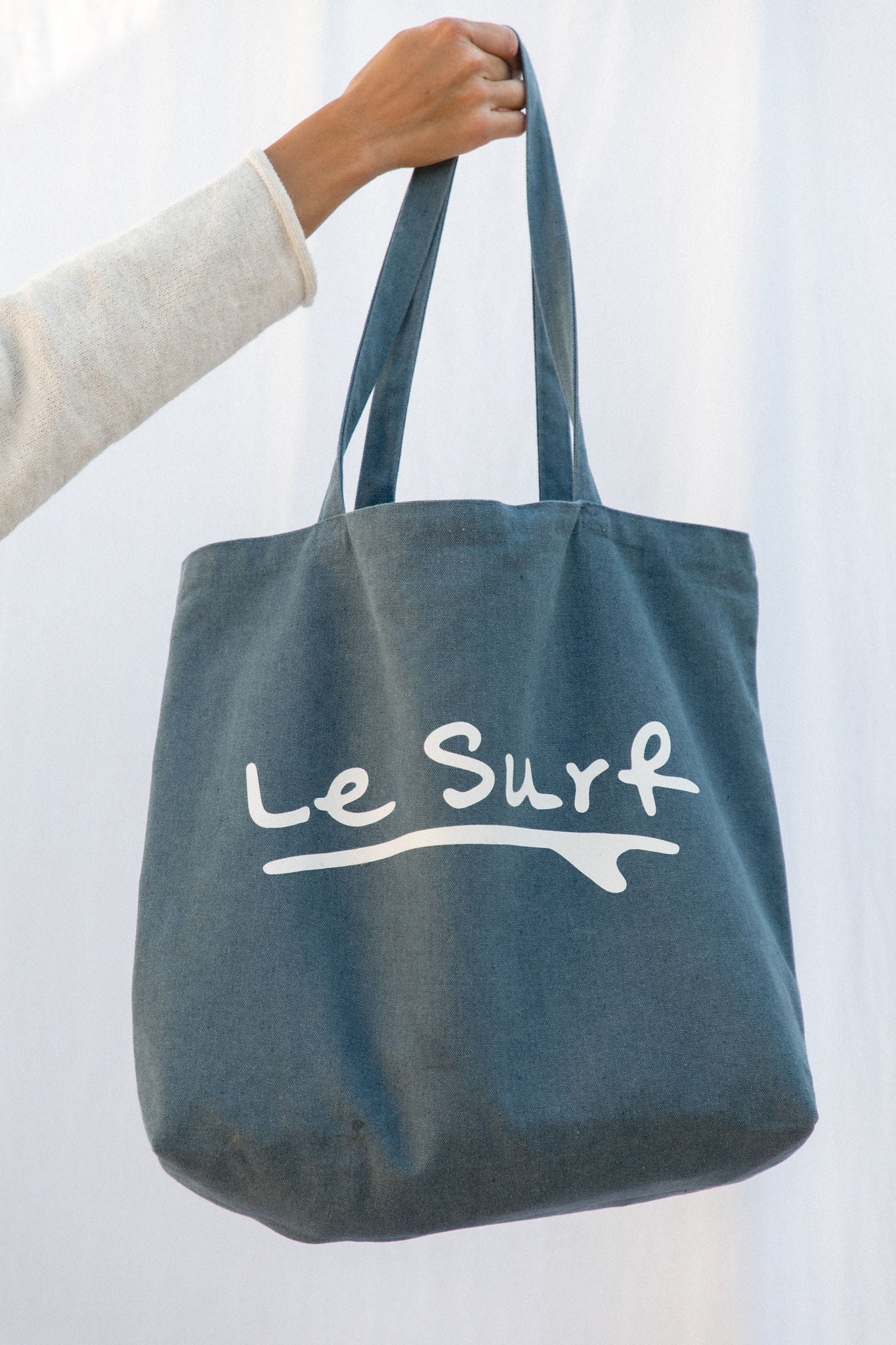 Le Surf Tote Bag - Waterproof Beach Tote with Zipper Closure | Lightweight & Durable for Women | Perfect for Beach, Pool, Gym & Travel Accessories