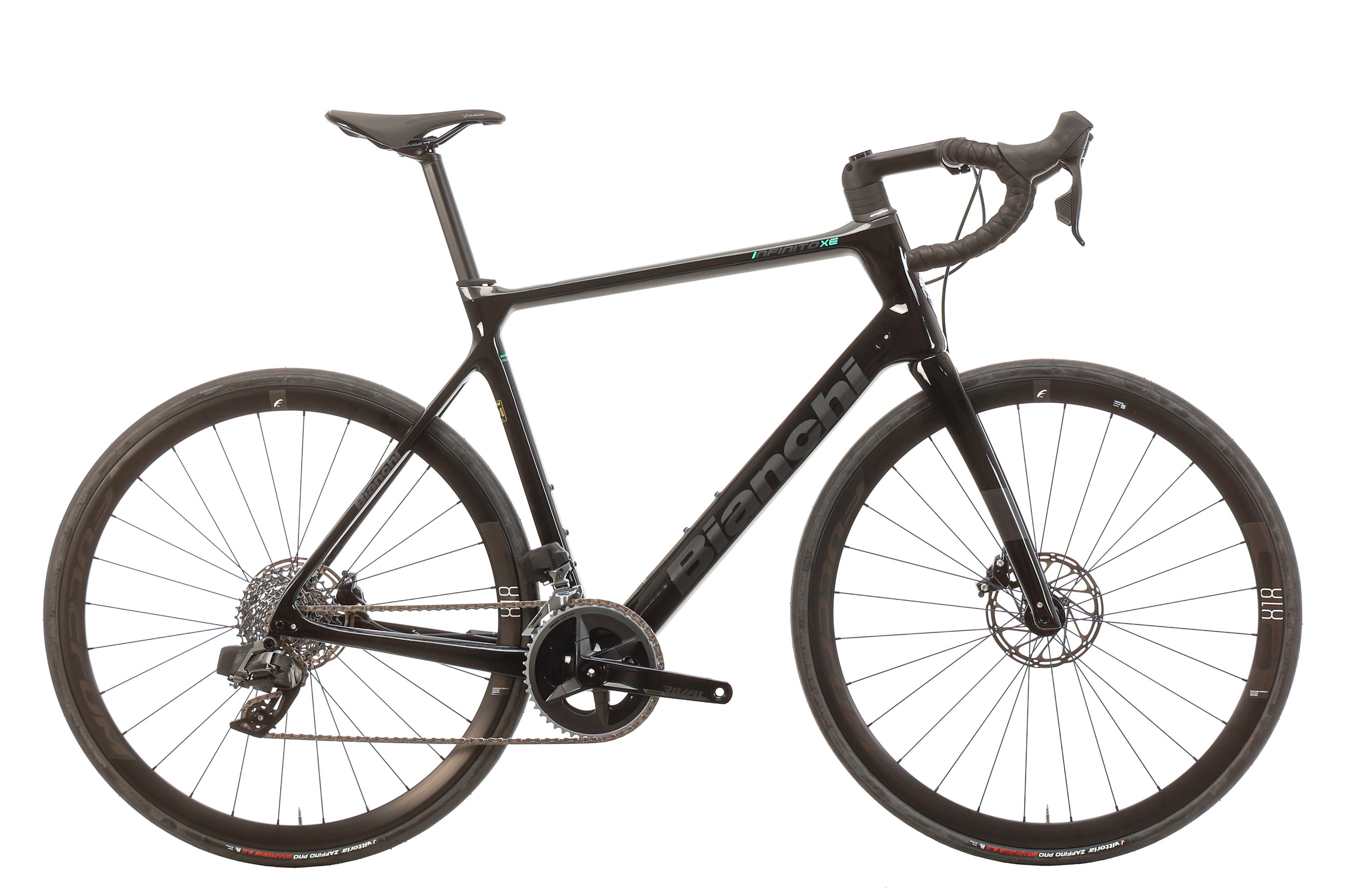 Bianchi Infinito XE Rival AXS 12-Speed Road Bike 2023 - 59cm Carbon Frame for Endurance Racing & Long-Distance Cycling