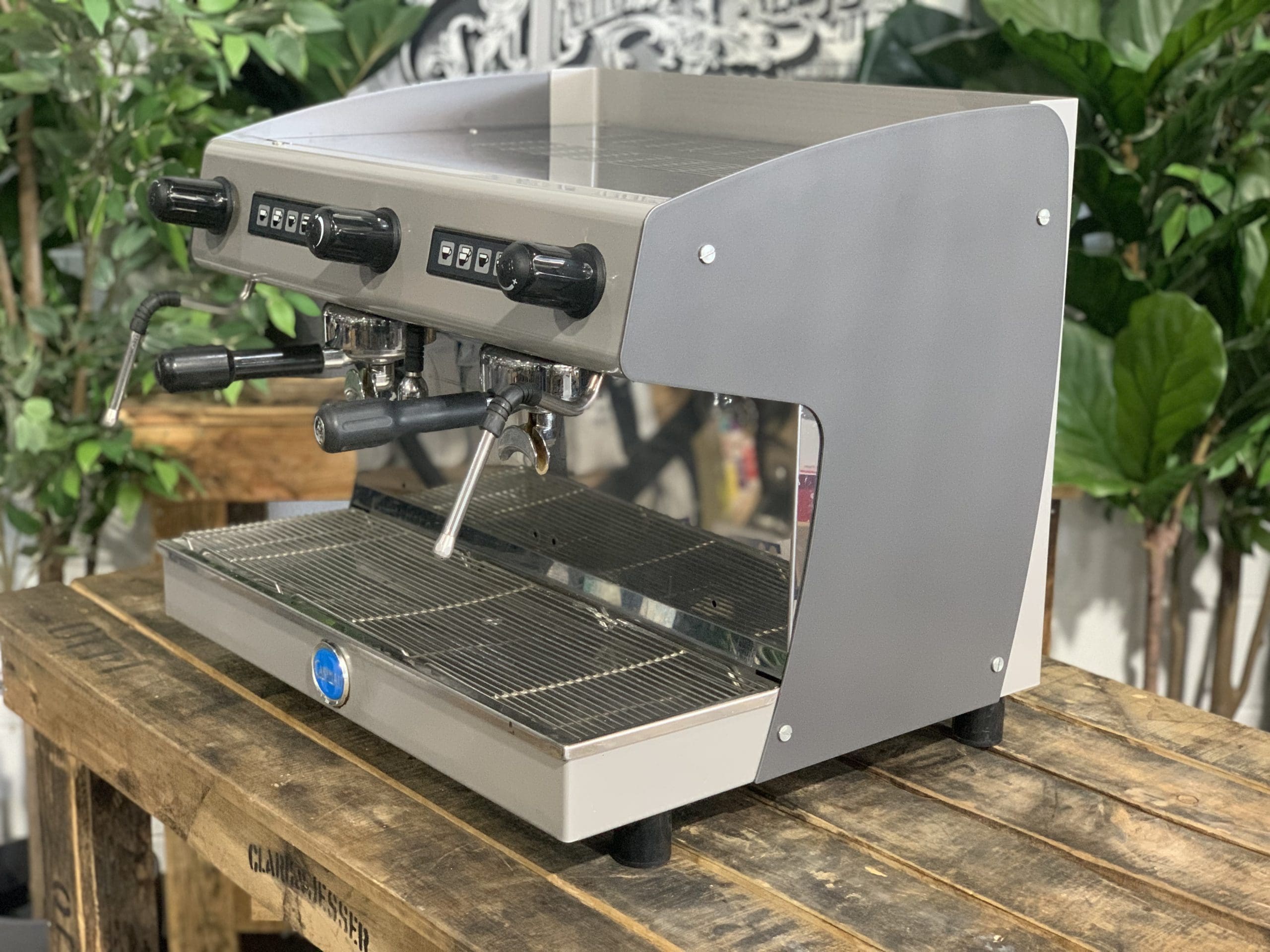 Carimali Pratica E2 2 Group Commercial Espresso Machine - Grey | Professional Coffee Maker for Cafes, Restaurants & Offices | Perfect for High-Volume Brewing & Latte Art