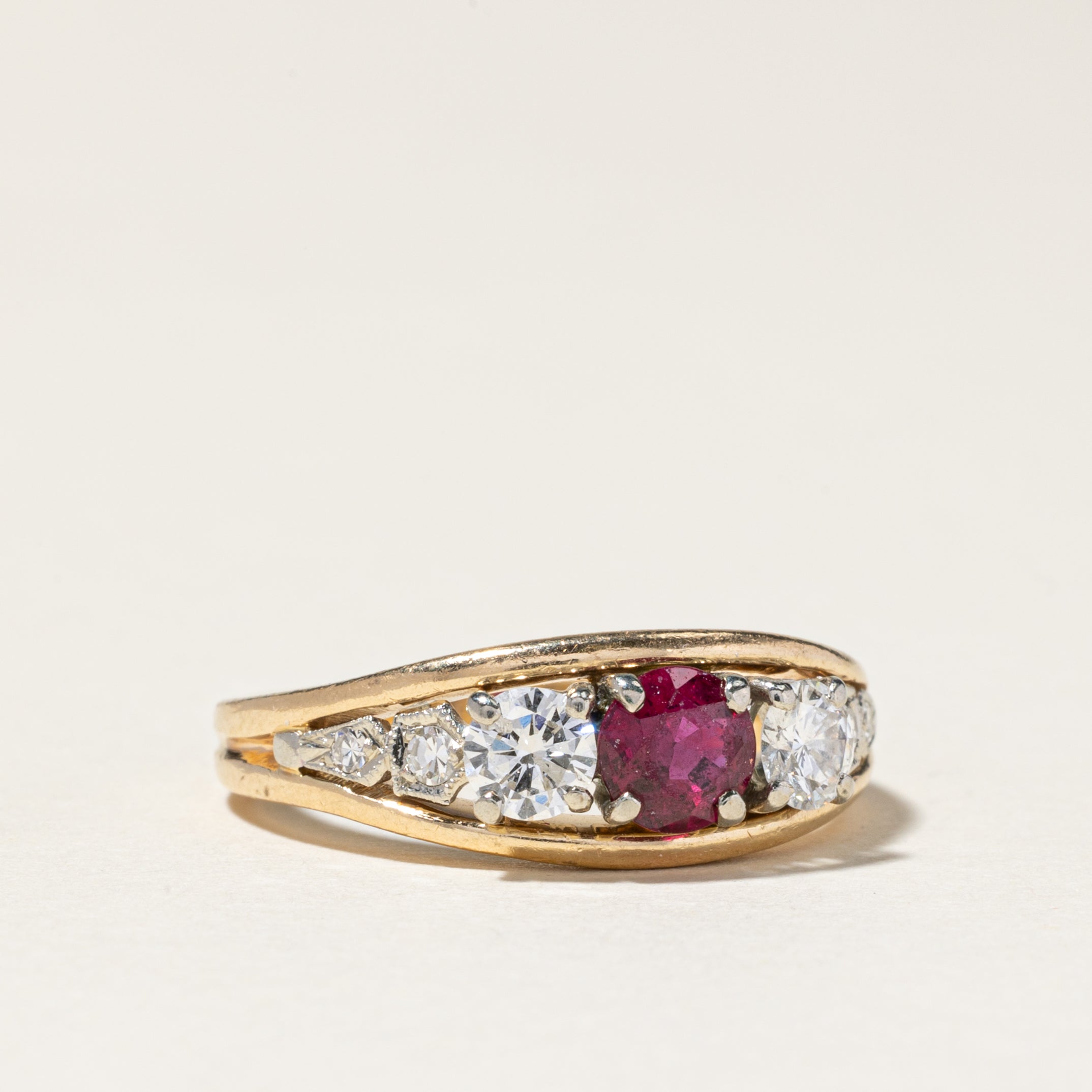 14K Yellow Gold Ruby & Diamond Tapered Ring - 0.53ctw Ruby & 0.50ctw Diamond - Size 6.5 - Elegant Wedding Band, Anniversary Gift for Her, Valentine's Day Jewelry