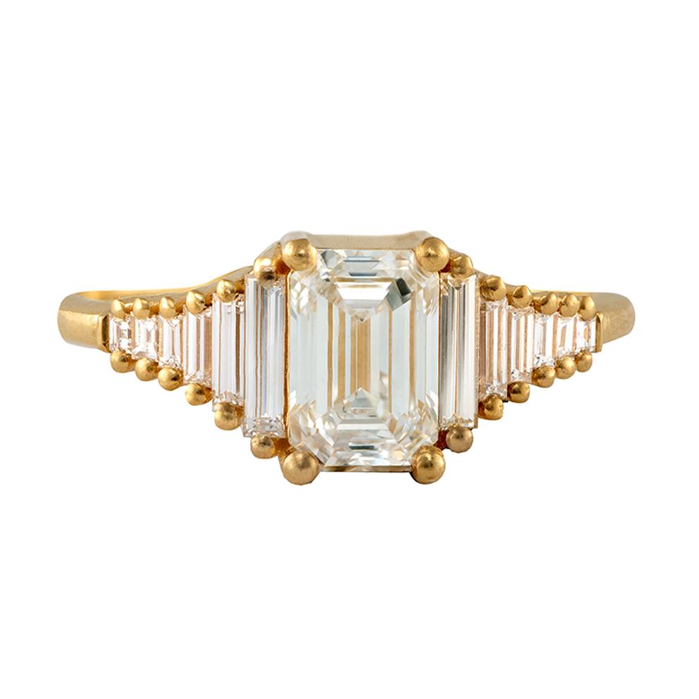 Exquisite Emerald Cut Diamond Engagement Ring with Tapered Baguette Side Stones - Perfect for Proposals, Anniversaries & Special Occasions