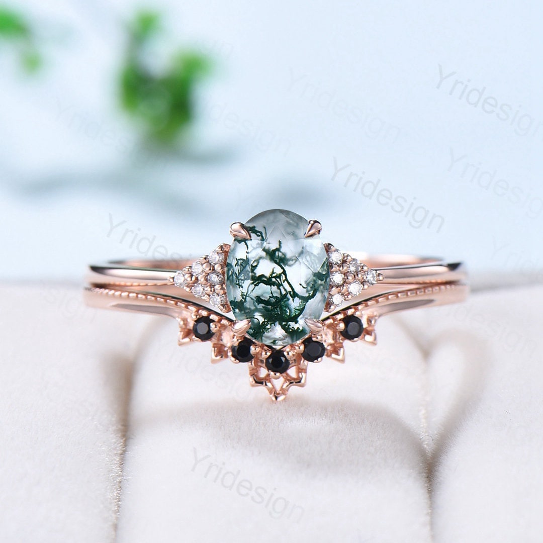 Oval Moss Agate Engagement Ring Set with Moissanite Cluster – Vintage Aquatic Agate Wedding Band & Black Spinel Stacking Ring for Women | Perfect for Promises, Anniversaries, and Boho Bridal Jewelry