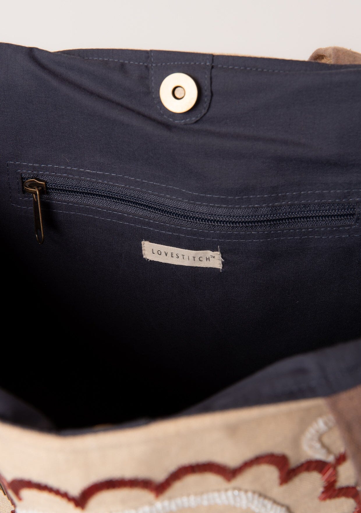 Stylish and Durable Caught My Eye Tote Bag for Women - Perfect for Shopping, Beach, Work & Everyday Use