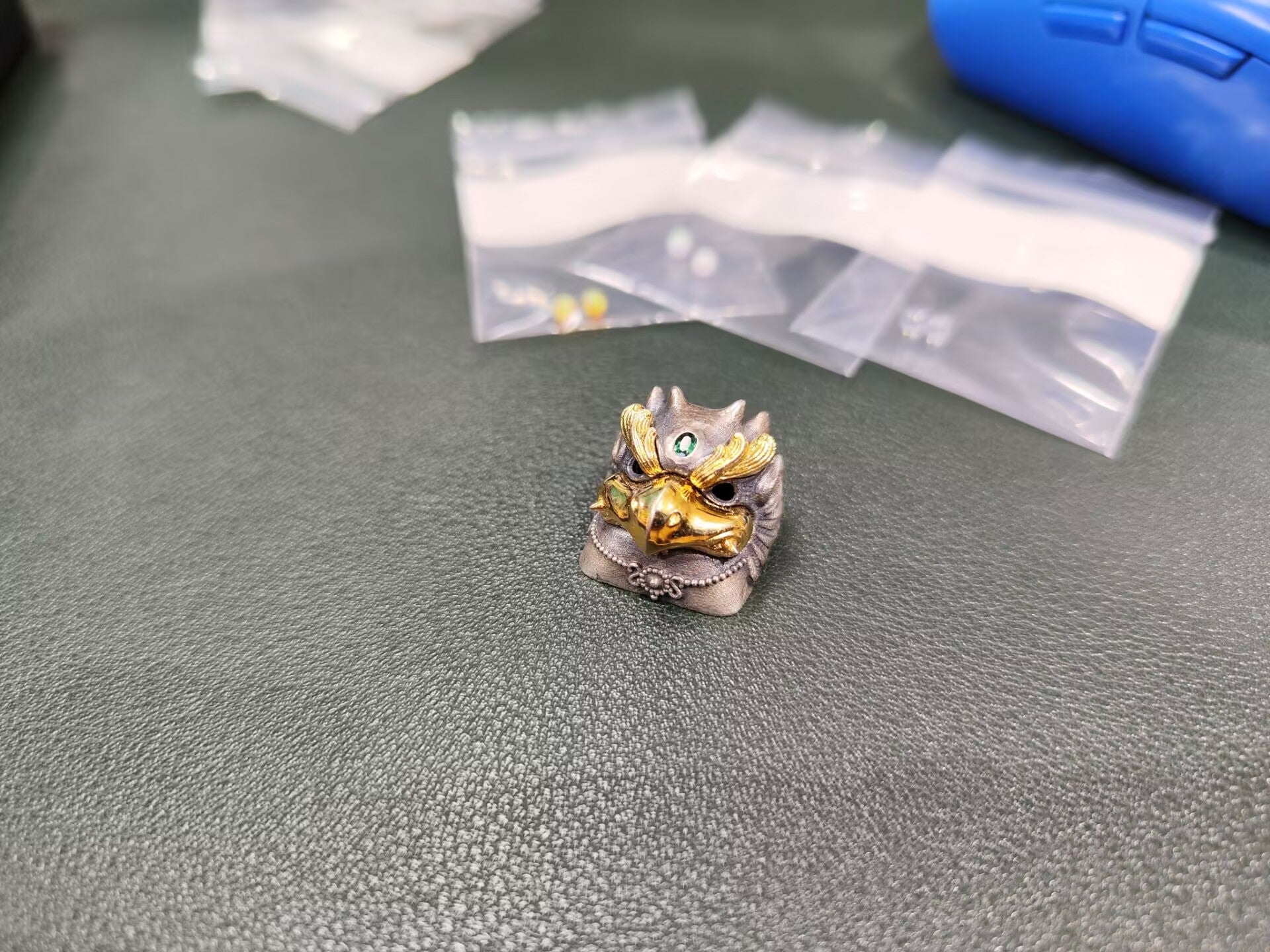 Golden Winged Roc Keycaps - Pure Silver Electroplated Copper Metal Custom Keycaps for Mechanical Keyboards | Gaming, Typing & Office Use