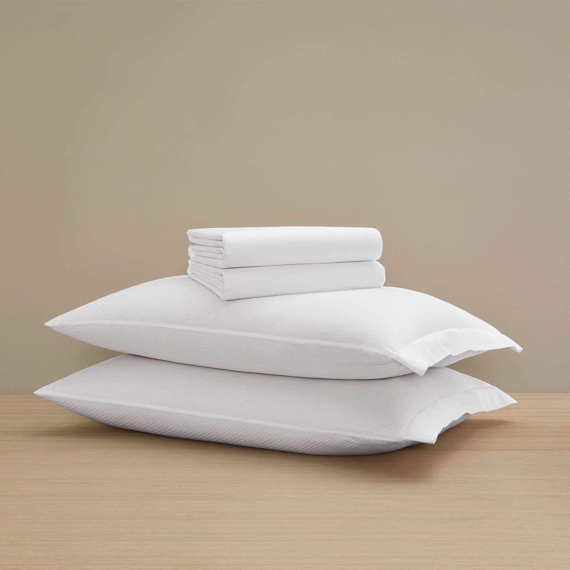 H by Frette Checkered Sateen Classic King Size Sheet Set - Luxury 100% Cotton All-White Bedding with Pillowcases, Flat Sheet & Fitted Sheet | Perfect for Master Bedroom, Hotel-Style Comfort, Gift for Newlyweds