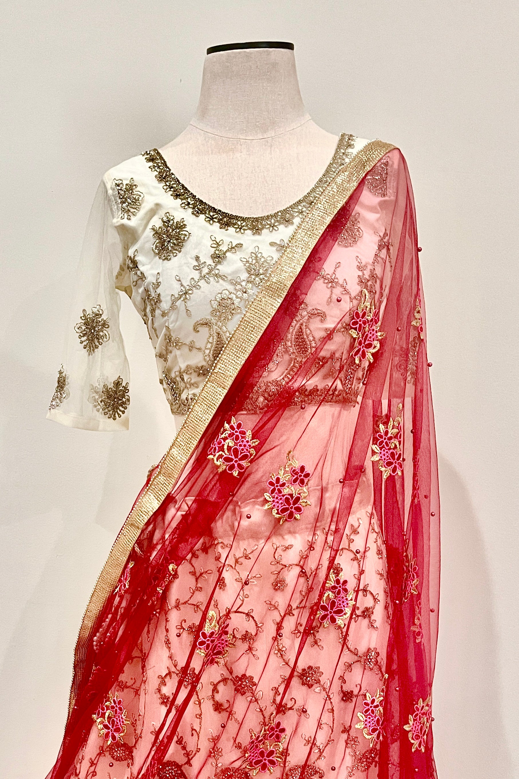 Elegant Bridal Red Net Dupatta with Golden Zari Embroidery - Perfect for Weddings, Indian Festivals & Special Occasions
