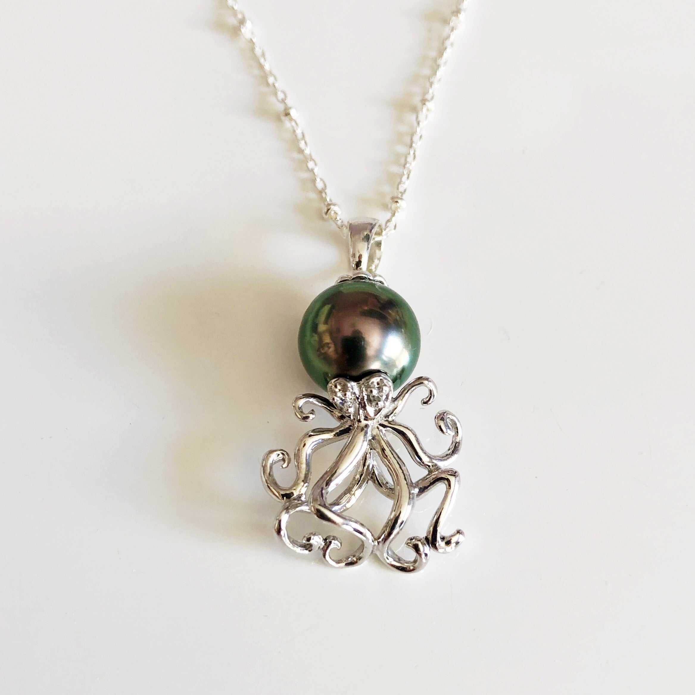 Tako Octopus Pendant Necklace - Unique Japanese-Inspired Jewelry for Women - Perfect for Casual Wear, Gifts & Special Occasions