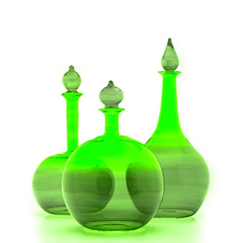 Premium Glass Decanter Set with Lids - 3-Piece Airtight Glass Storage Jars for Coffee, Tea & Liquor - Elegant Glass Containers for Home Bar, Kitchen & Valentine's Day Gifts (Green) - Perfect for Entertaining, Cocktail Making & Pantry Organization