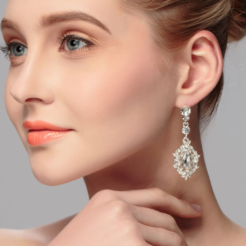 Elegant Rhinestone Wedding Earrings for Bride - Perfect for Bridal Party, Prom & Special Occasions