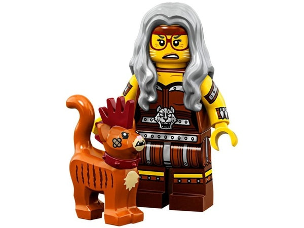 LEGO Movie 2 Sherry Scratchen Post & Scarfield Minifigures - Official LEGO Collectible Toy for Kids and Adults - Perfect for Movie Fans, Display Collections, and Creative Play