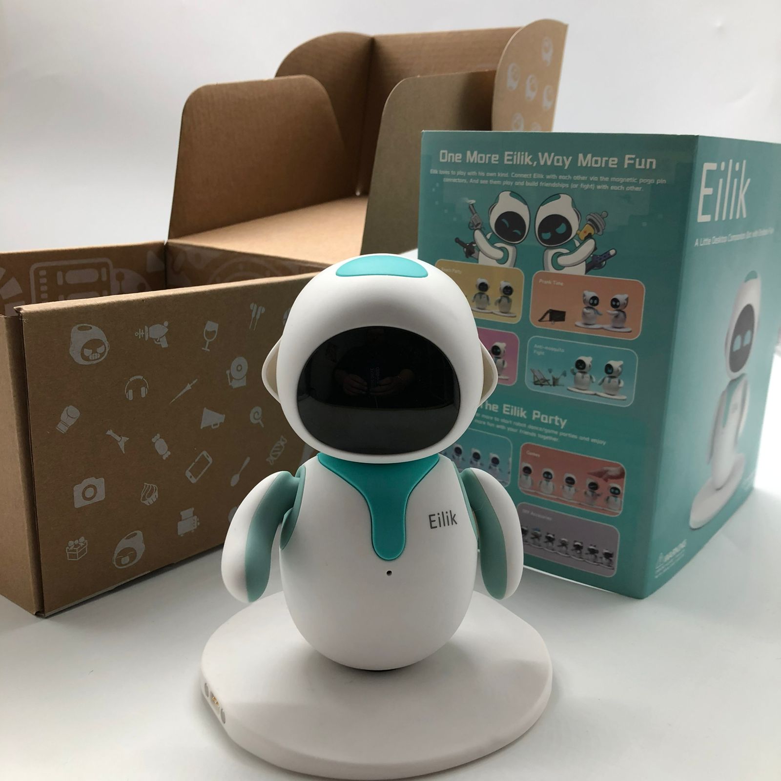 Eilik AI Desktop Companion Robot - Interactive Smart Bot for Home & Office, Perfect for Stress Relief, Work Motivation & Fun - Energize Lab Edition (Boxed) - Ideal for Workspaces, Gifts & Tech Enthusiasts