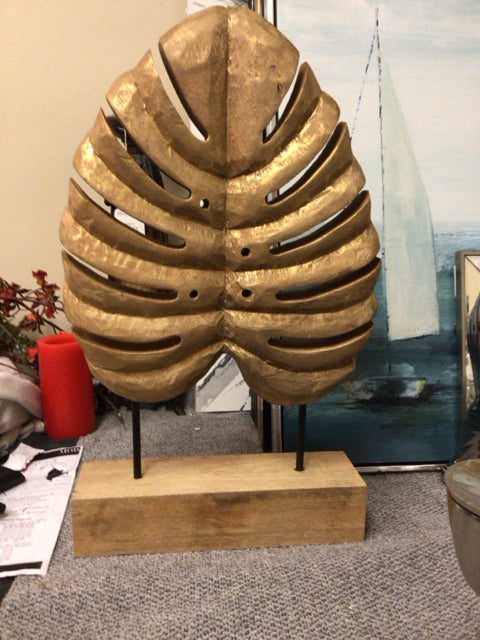 Handcrafted Gold Carved Wood Leaf Decoration on Stand - Elegant Home & Office Décor for Shelves, Tables, and Mantel Displays
