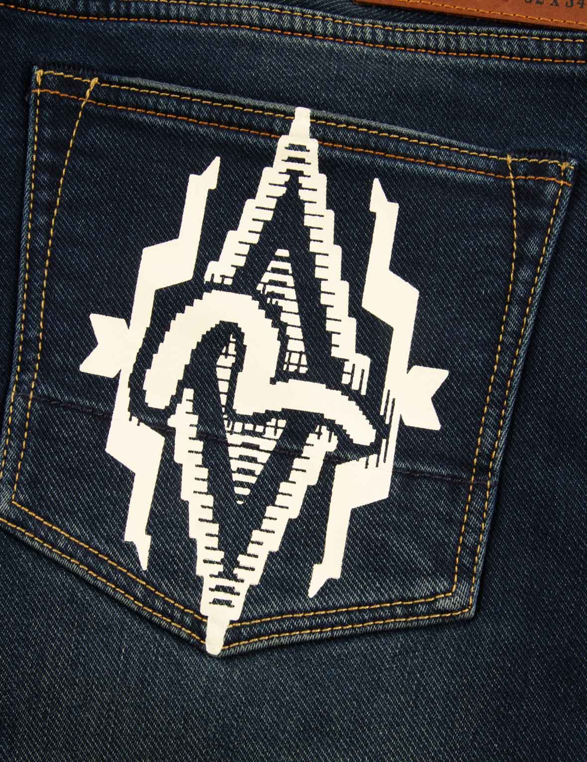 Navajo Style Tapestry Seagull Print Carrot Fit Jeans for Women - High Waisted Stretch Denim Pants with Pockets, Fashionable Casual Wear for Outings, Travel and Daily Use #2017