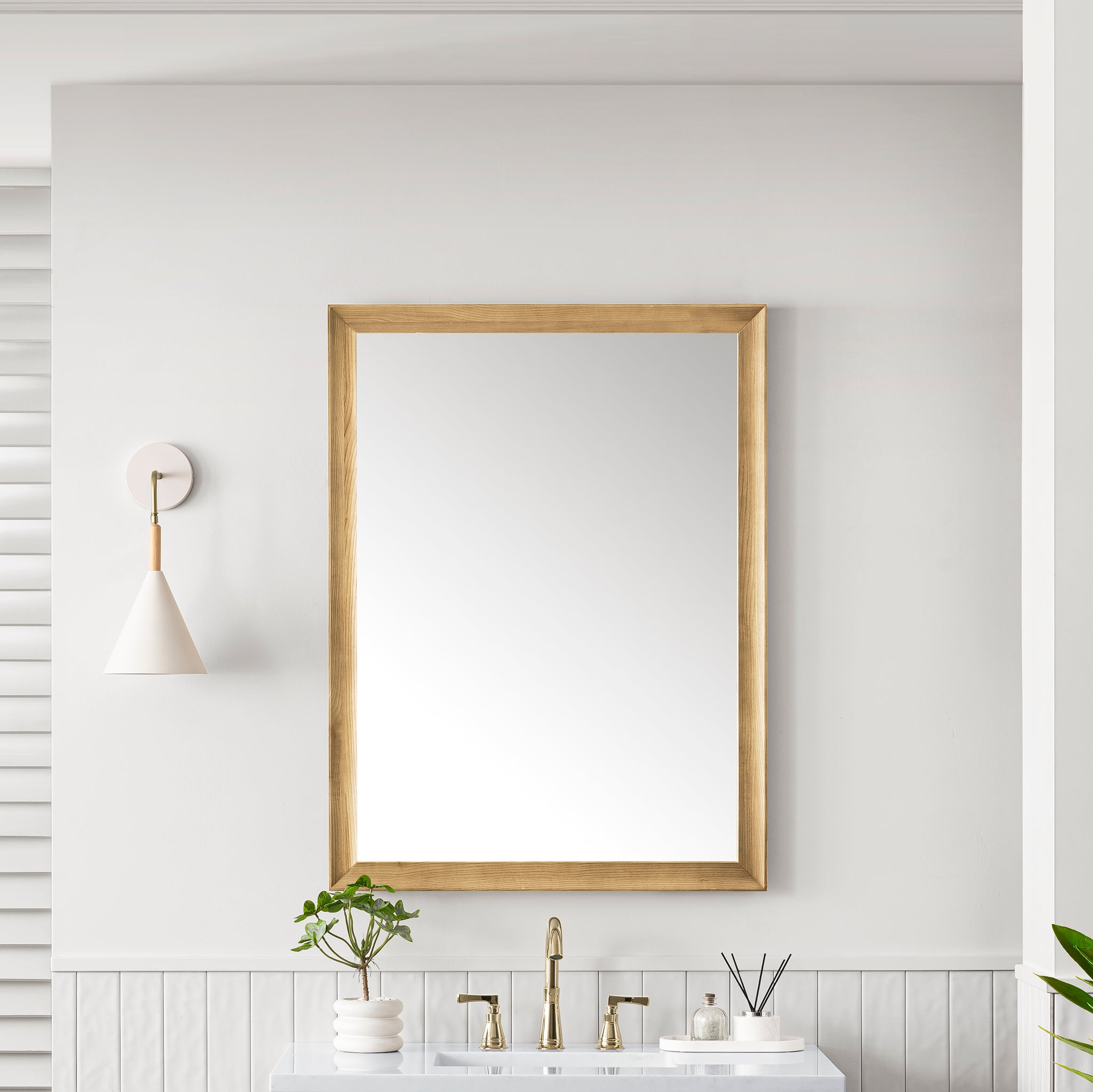 Glenbrooke 30-Inch Light Natural Oak Wall Mirror - Elegant Bathroom & Bedroom Decor for Modern Homes