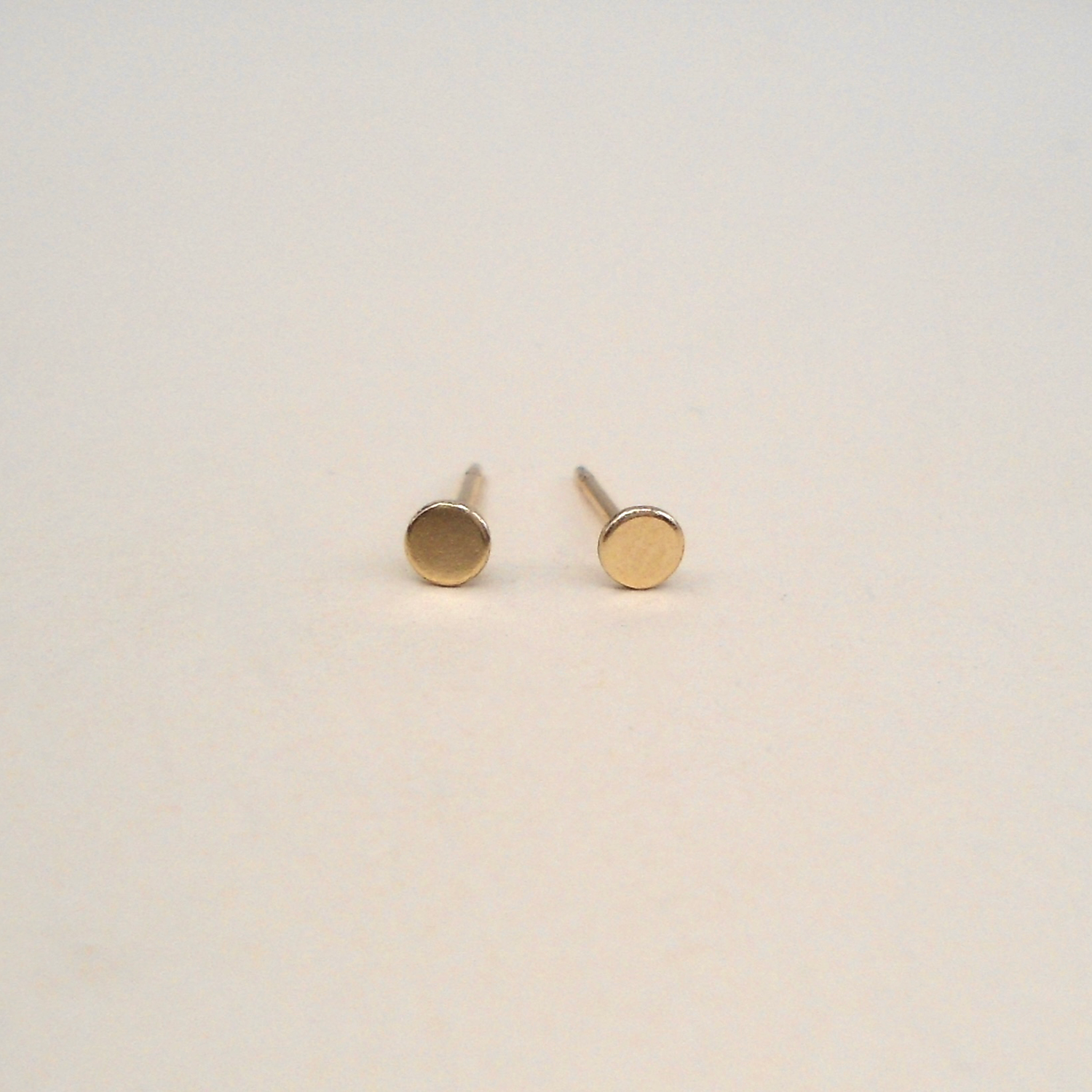 Wholesale Gold Filled Dot Earrings - Minimalist Dainty Stud Earrings for Women - Perfect for Everyday Wear, Gifts & Special Occasions