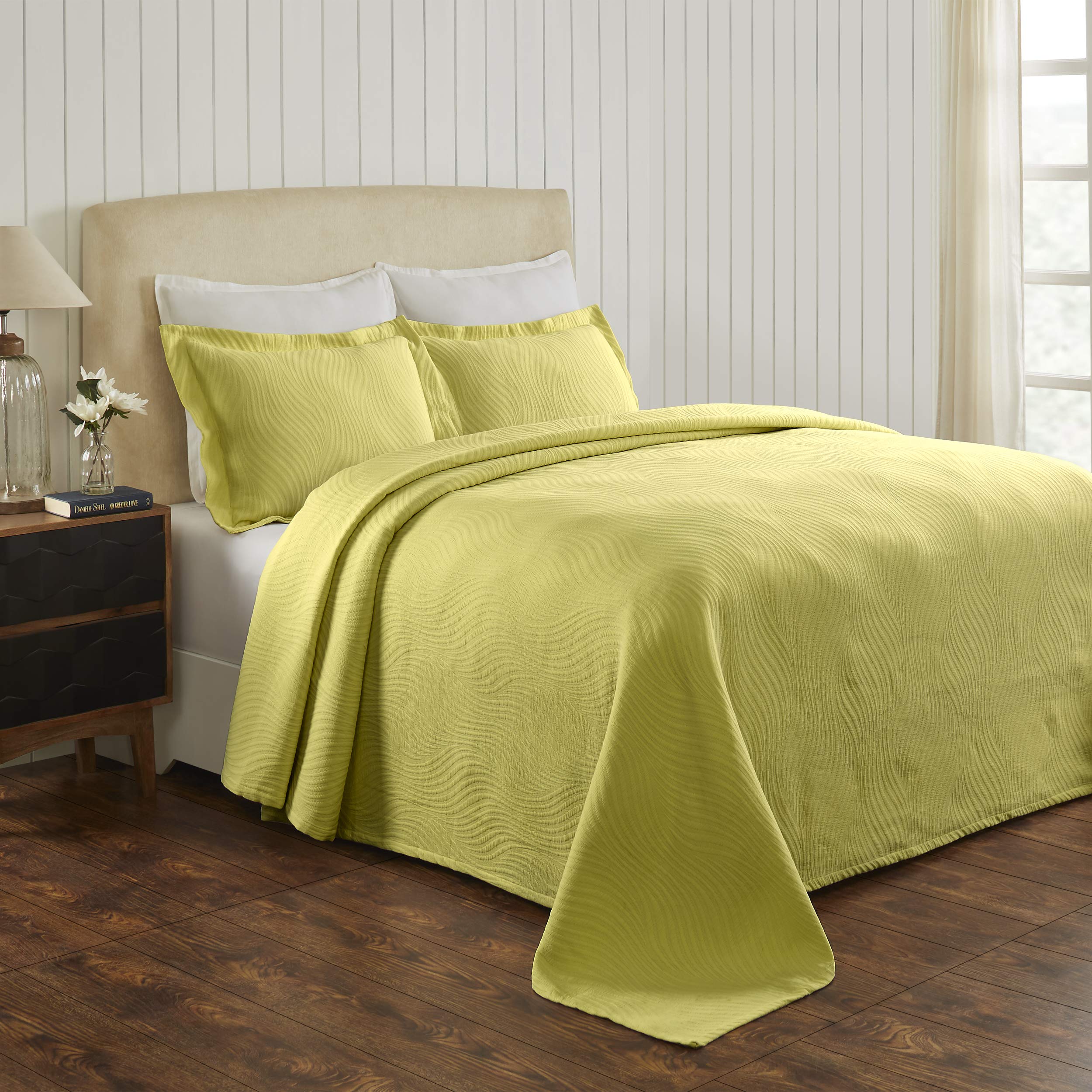 Premium 3-Piece King Size Cotton Bedspread Set with 2 Pillow Shams & Airy Blanket - Textured Matelassé Wave Design for Luxurious Bedroom Decor | Perfect for Master Bedrooms, Guest Rooms & Coastal-Themed Home Styling