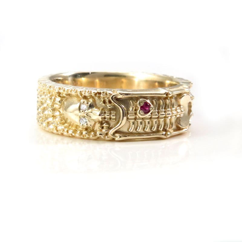 14K Yellow Gold Skeleton Wedding Band - Diamond Eyes & Ruby Heart Memento Mori Ring - Modern Mourning Jewelry for Men & Women - Perfect for Gothic Weddings, Memorial Gifts & Alternative Fashion