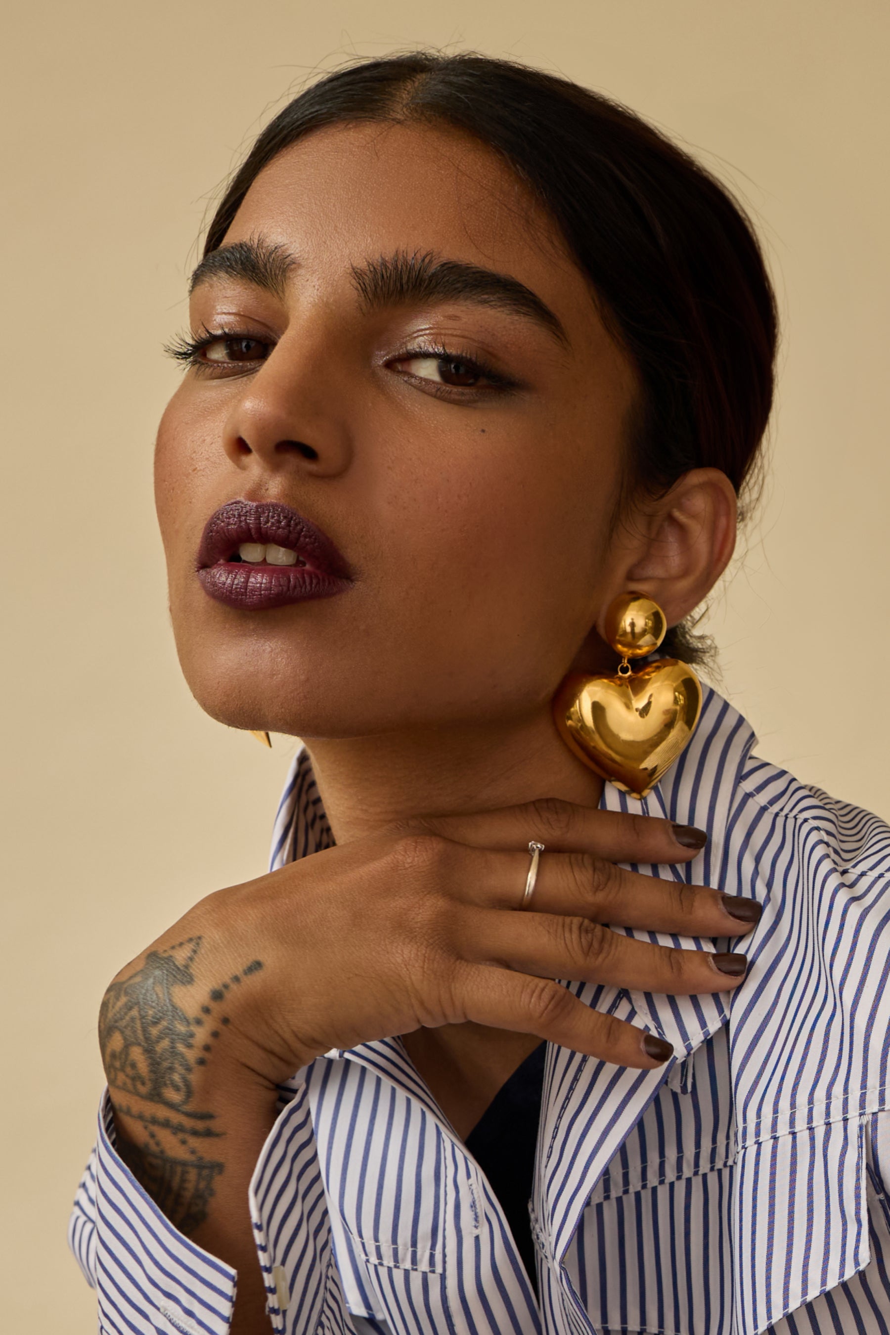 Gigi Heart Earrings for Women - Dainty Gold/Silver Heart Stud Earrings - Perfect for Valentine's Day, Anniversary & Everyday Wear