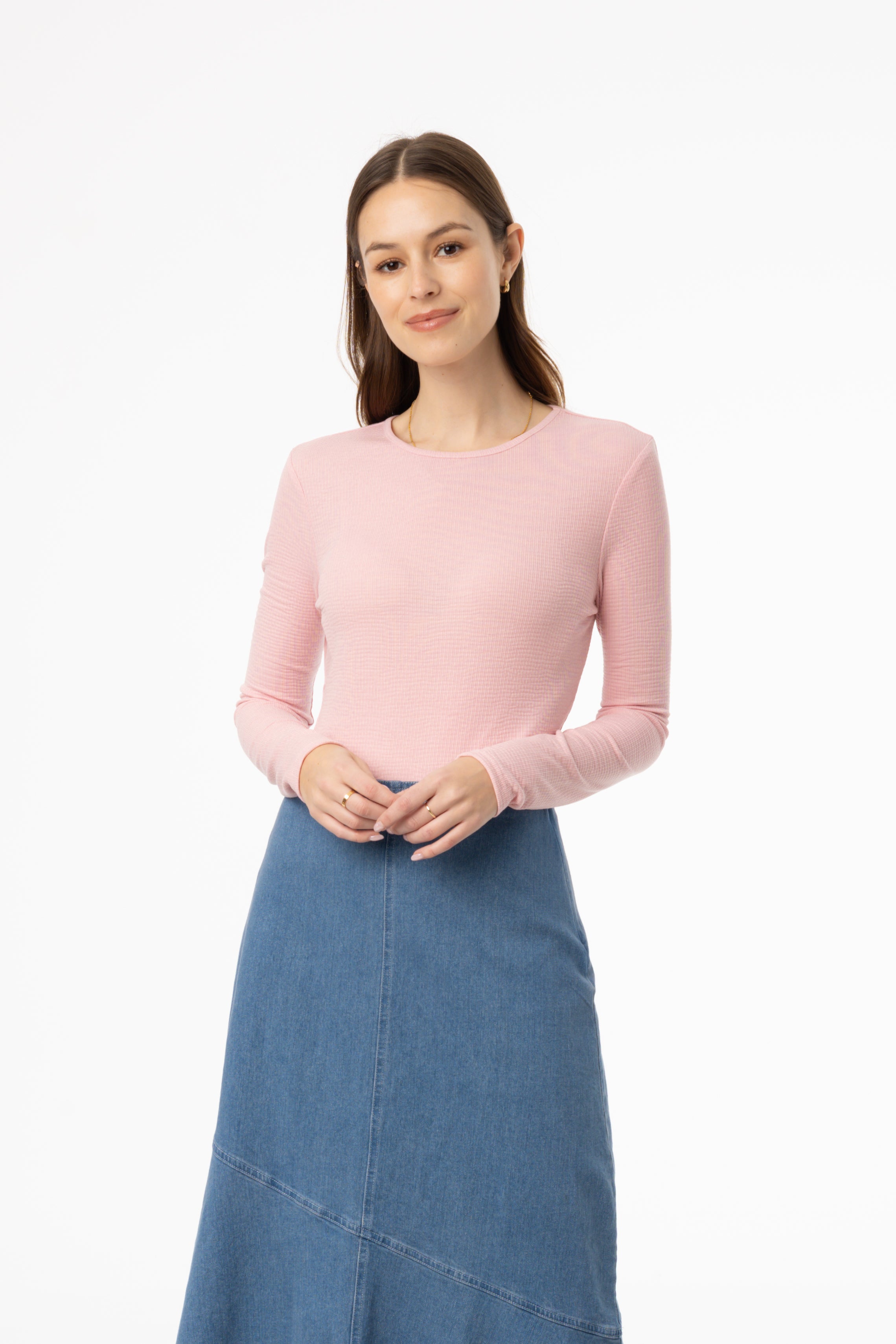 Light Pink Waved Round Neck Long Sleeve T-Shirt for Women - Soft Cotton Casual Top for Everyday Wear, Date Night & Office Outfits