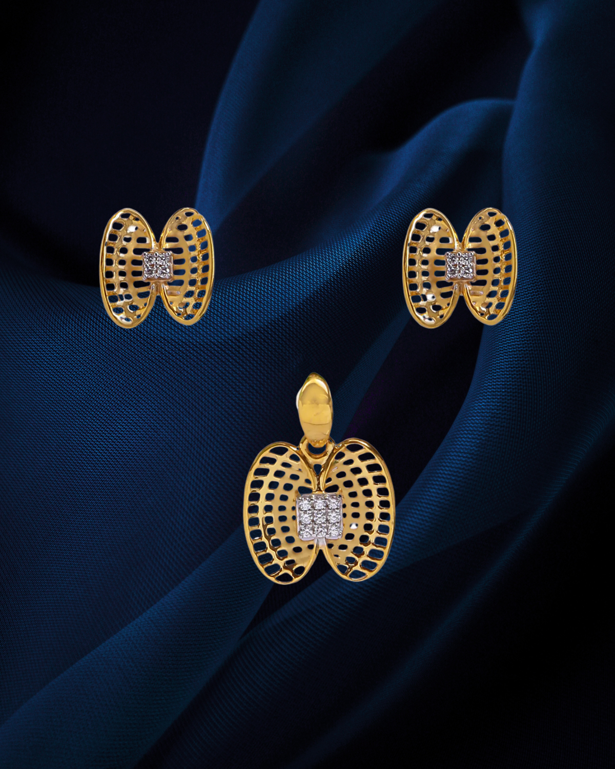 22KT Designer Gold Pendant Set (D143) - Elegant Jewelry for Women, Perfect for Weddings, Parties & Special Occasions
