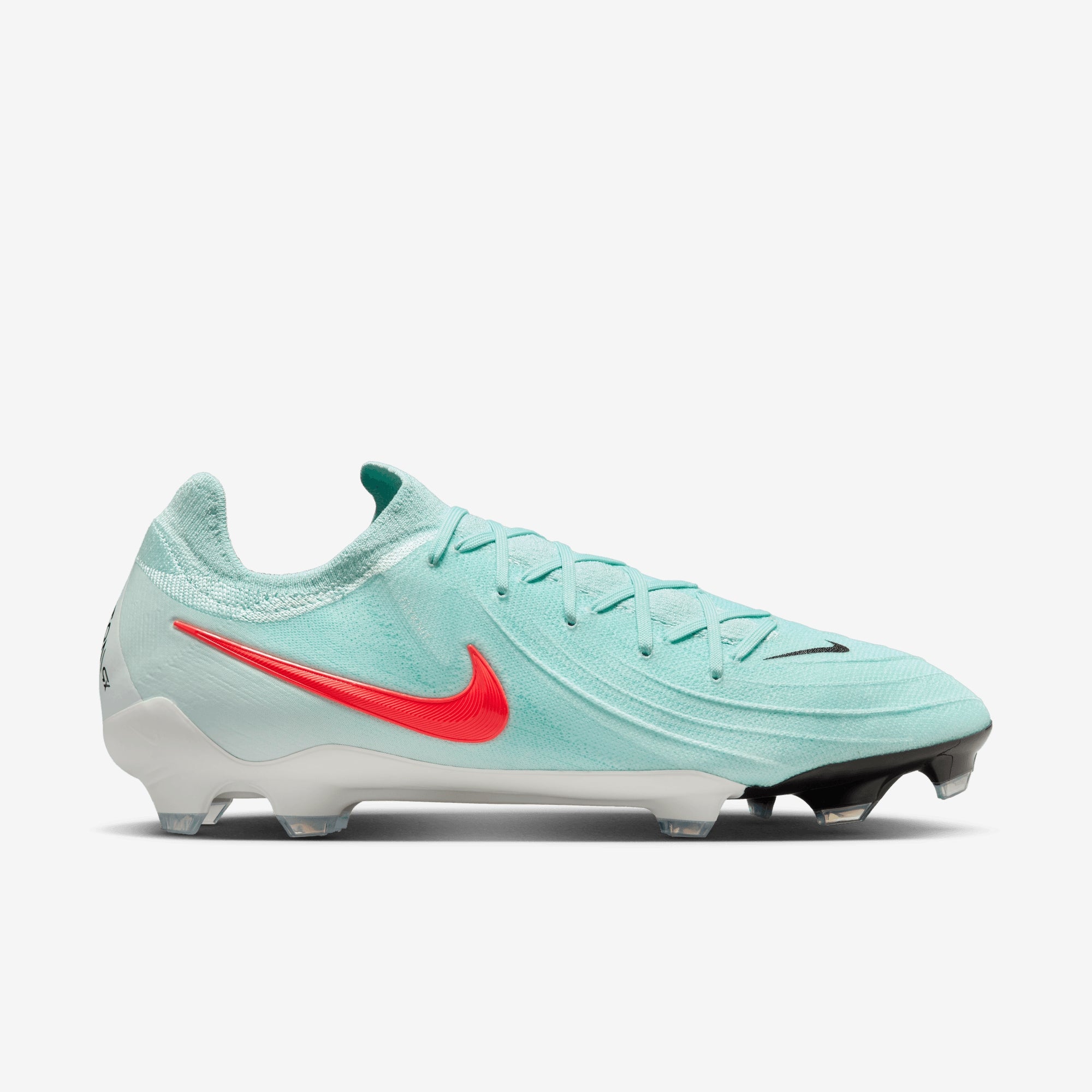 Nike Phantom GX 2 Pro Soccer Cleats - Lightweight Football Shoes for Men with Dynamic Fit Collar - Perfect for Turf, Grass & Artificial Pitches - Ideal for Training, Matches & Competitive Play