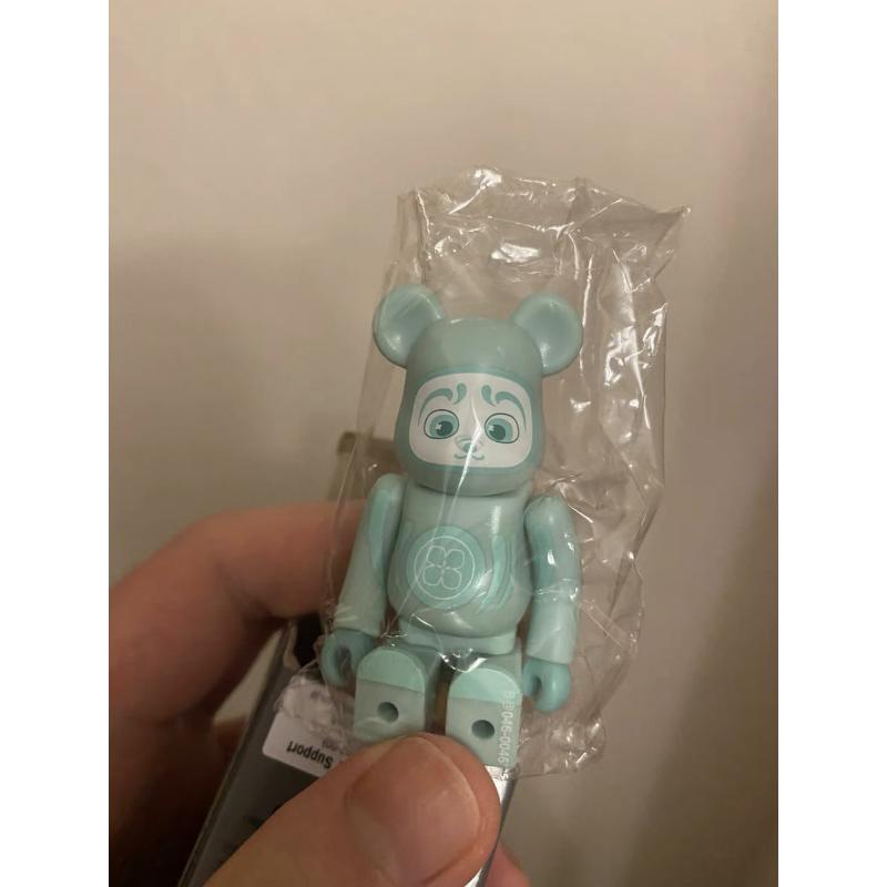 Bearbrick Series 46 Secret LUCK SKYDANCE 100% Collectible Figure - Limited Edition Art Toy for Display & Collection, Perfect for Home Decor, Office Display, and Gift Giving