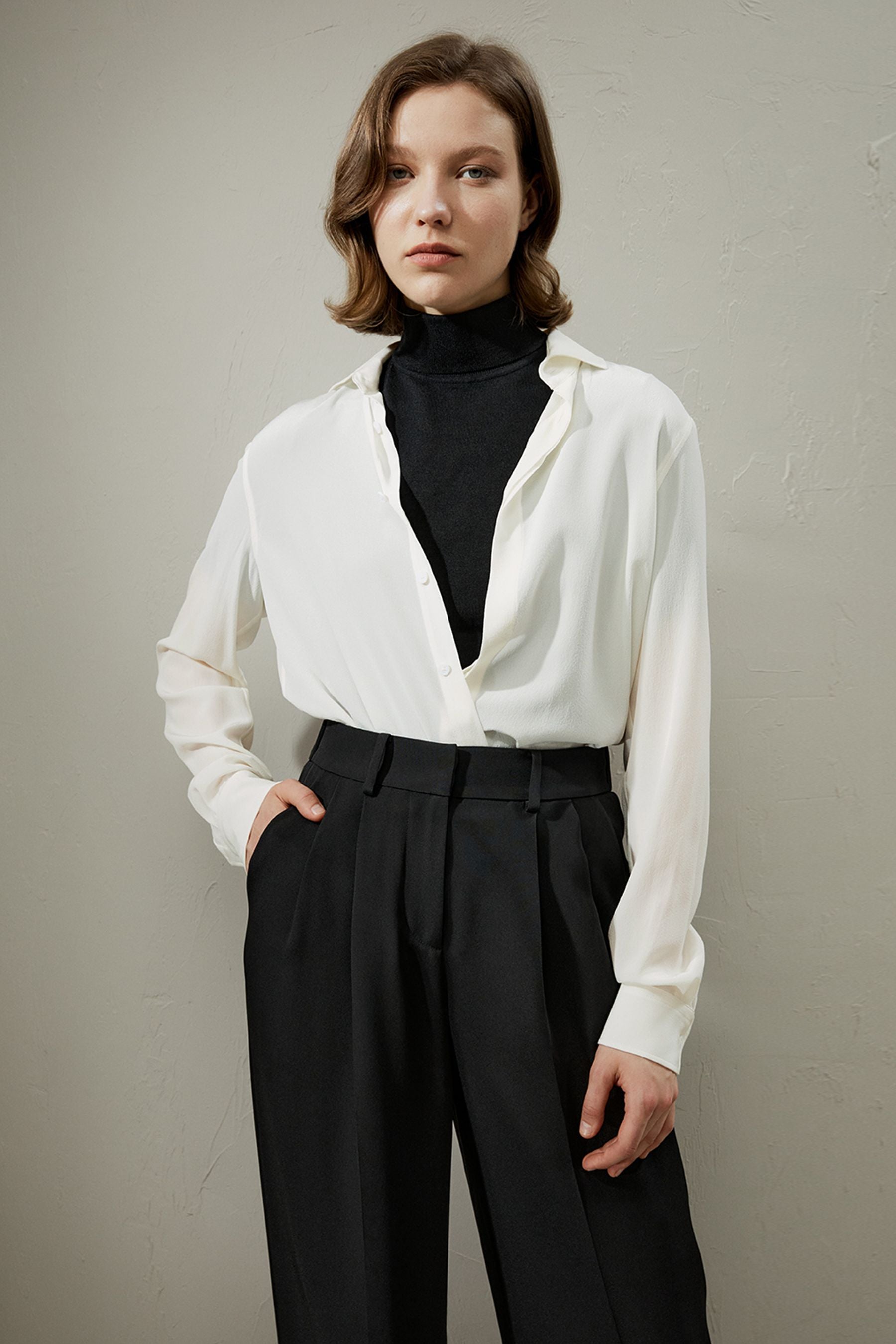 Luxury Crêpe de Chine Shirt for Women - Soft & Flowy Blouse with Button Front - Perfect for Office Wear, Date Nights & Special Occasions