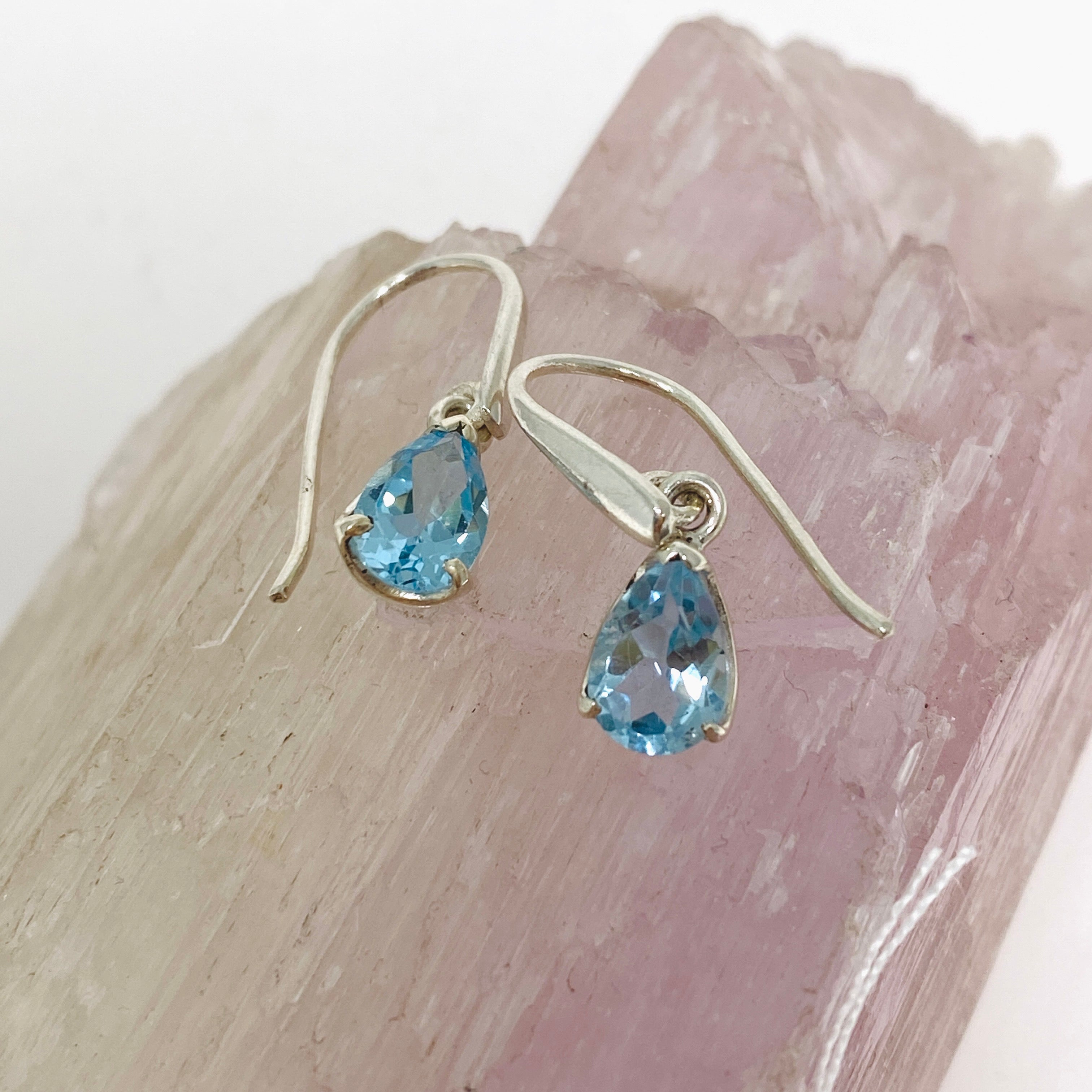 Blue Topaz Teardrop Faceted Earrings for Women - 925 Sterling Silver Dangle Drop Earrings - Elegant Jewelry Gift for Birthday, Anniversary & Special Occasions