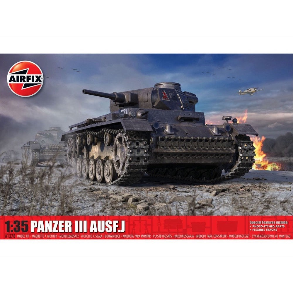 Airfix A1378 1/35 Scale Panzer III Ausf J German WWII Tank Model Kit - Perfect for Military History Enthusiasts & Scale Model Collectors