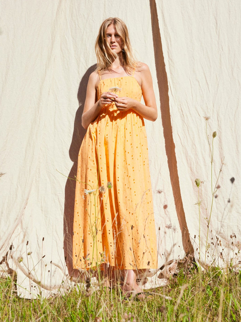 Femme Bonita Women's Floral Summer Dress in Papaya Print - Perfect for Beach Vacations, Parties & Casual Outings
