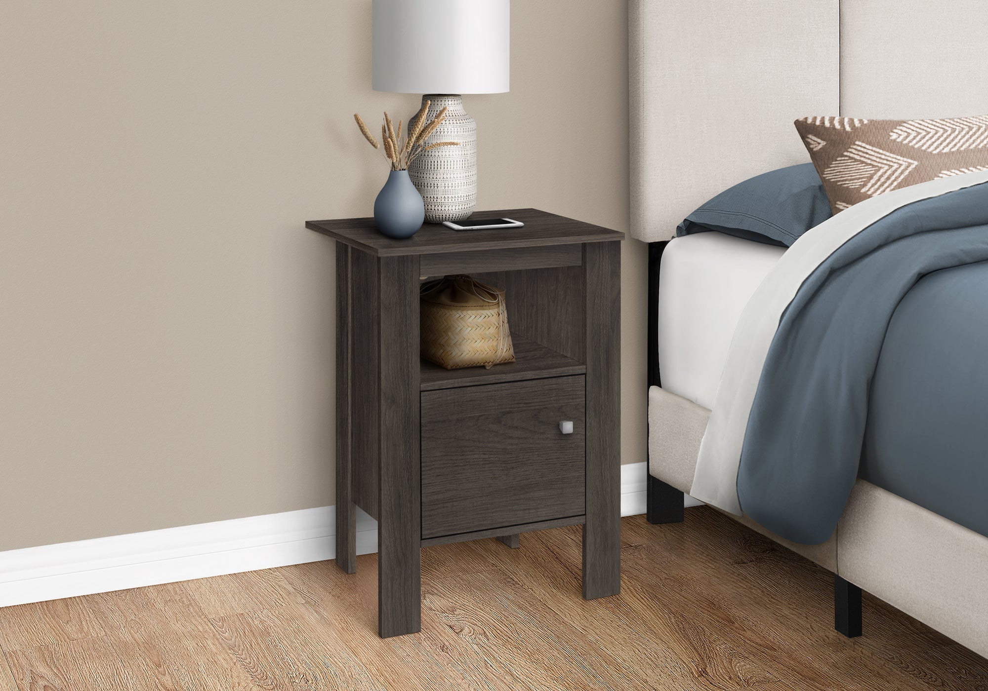 Brown Oak Nightstand with Storage - Modern Accent Table for Bedroom, Living Room & Office - Compact Side Table with Drawer for Small Spaces