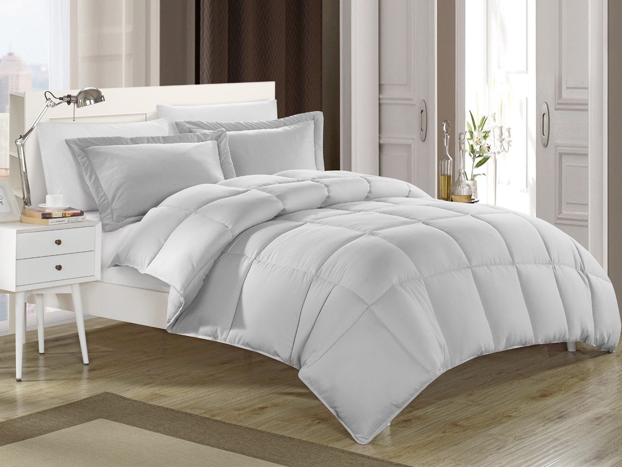 KingLinen® Gray Down Alternative Comforter Set - Ultra Soft Hypoallergenic Bedding for All Seasons | Perfect for Master Bedroom, Guest Room & Dorm Comfort