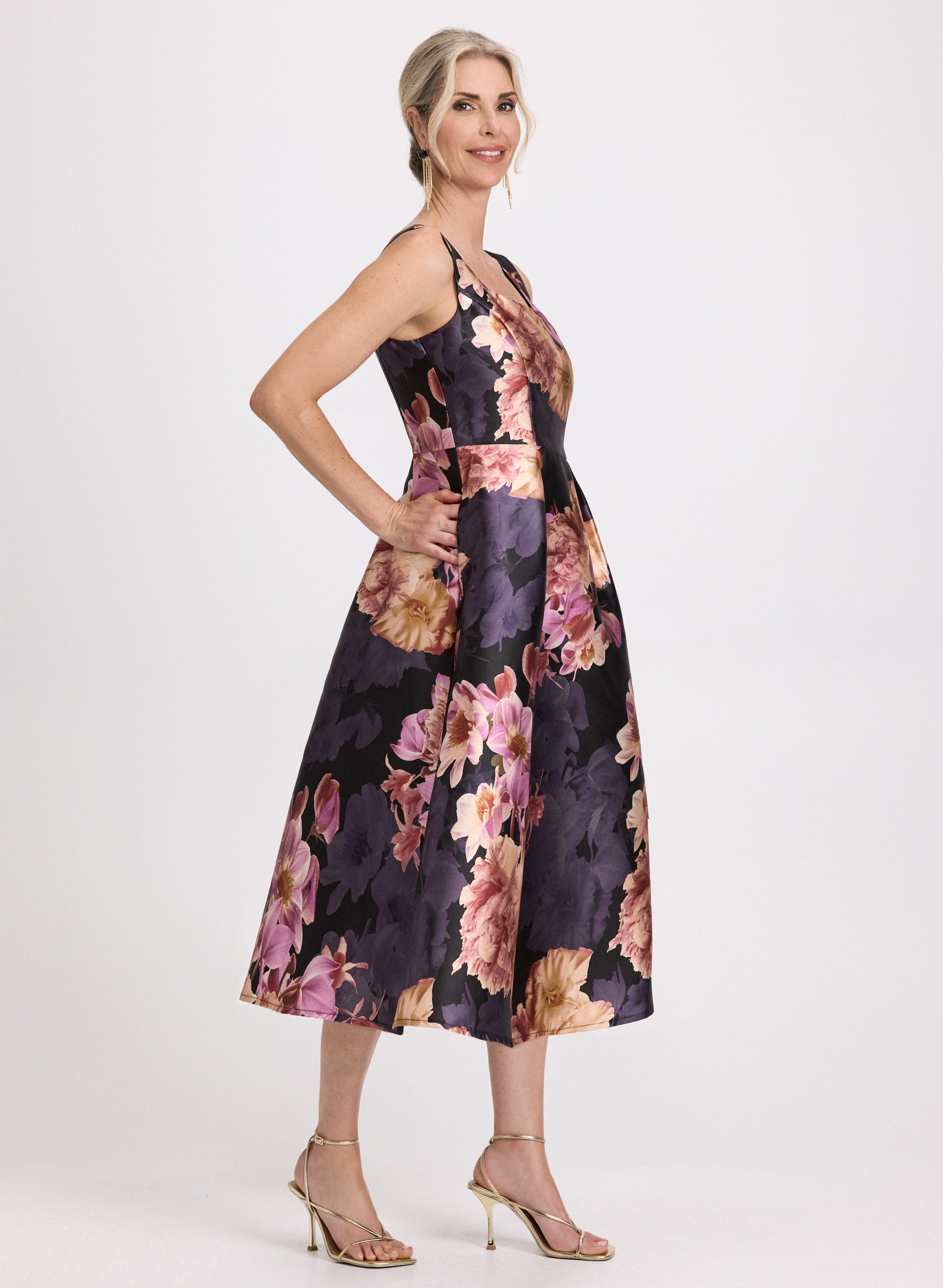 Floral Print Square Neck Dress - Women's Summer Boho Midi Dress for Beach, Party & Vacation | Lightweight & Comfortable
